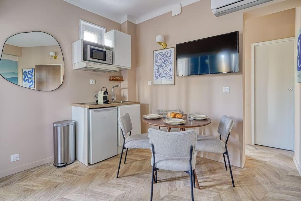 2 Pereire/arc De Triomphe Appartement *