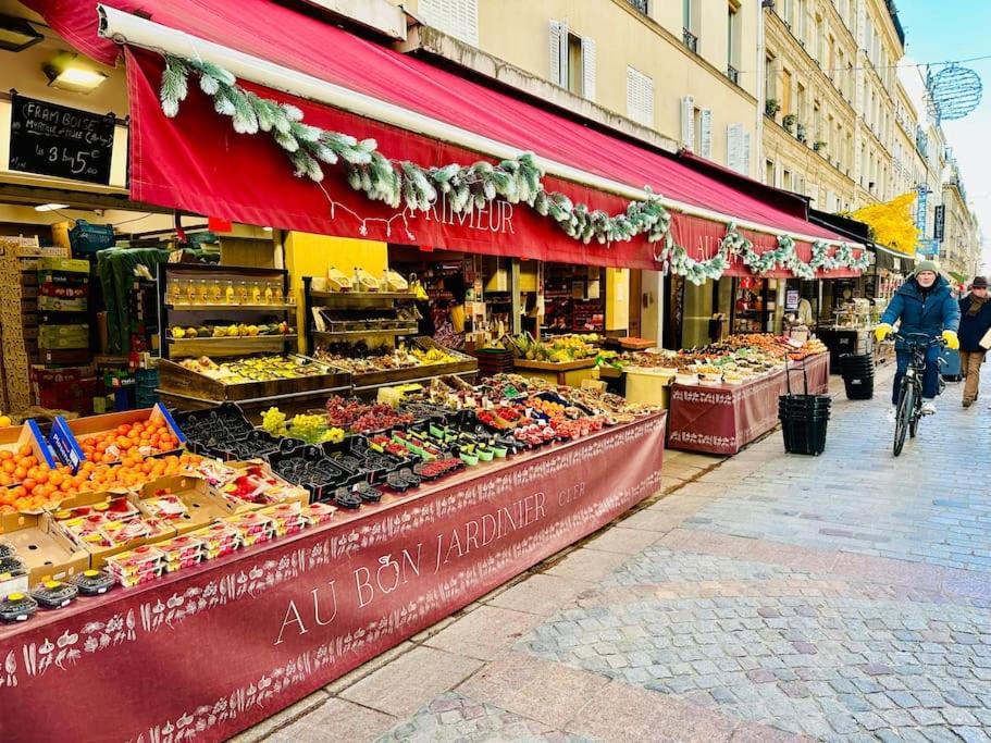 Magnifique Tour Eiffel / Rue Cler * Paris