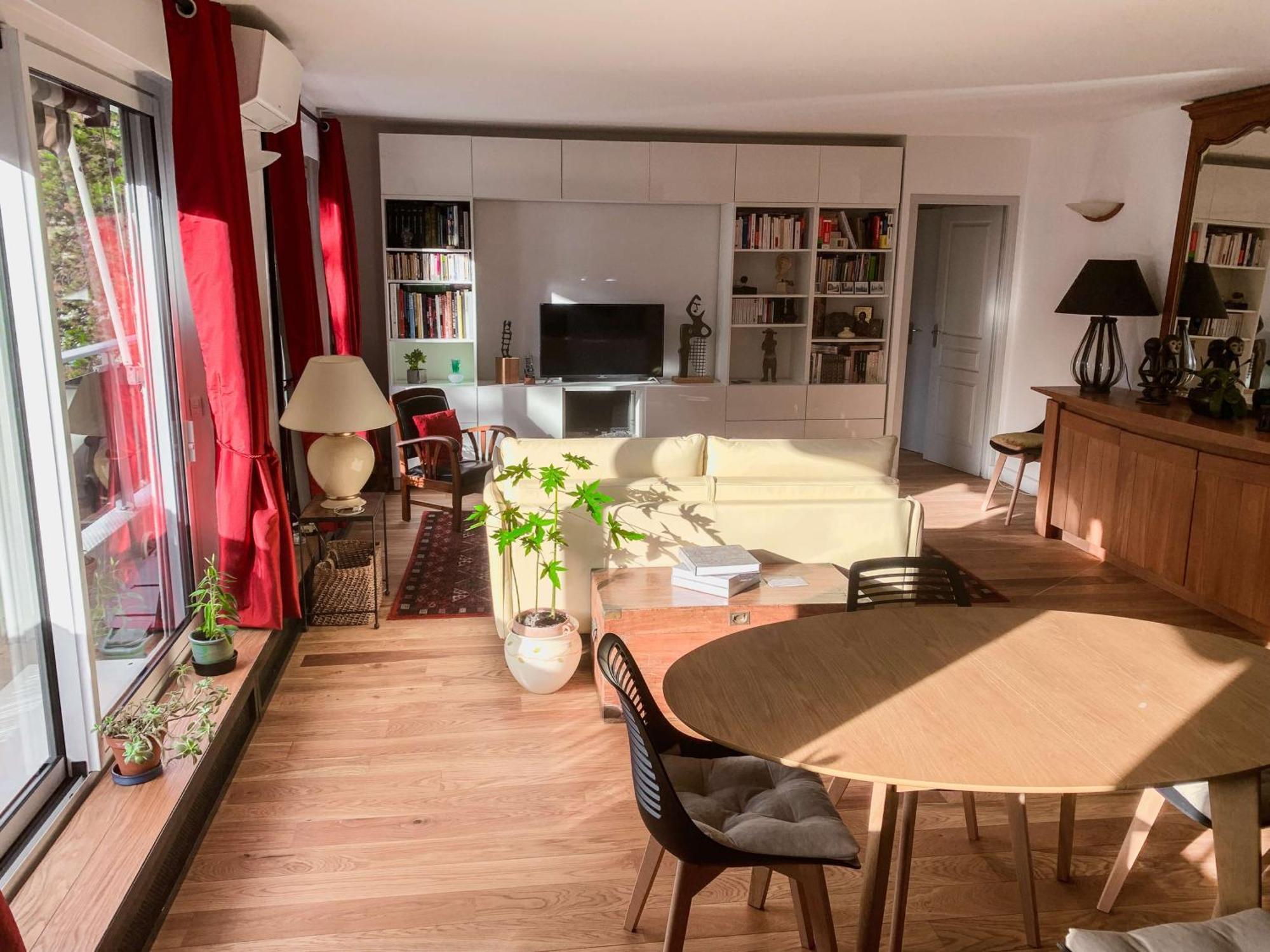 Paris-daumesnil - Grand 2 Pieces 4 Etoiles De Charme Sur Jardin - 61m2, Pour 4p - Large 4 Star Charming 1 Bedroom For 4 With Ac Appartement *