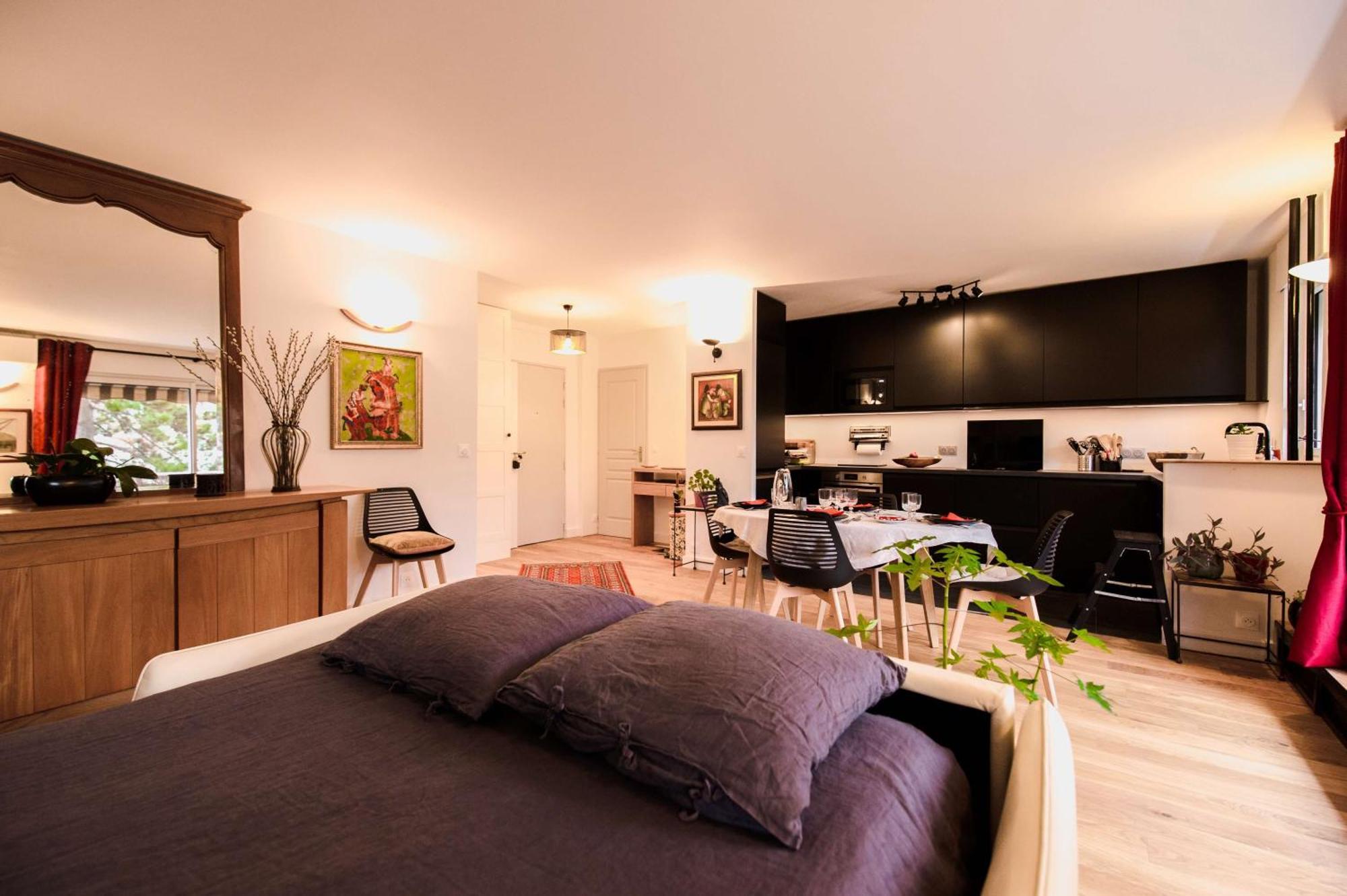 Appartement Paris-daumesnil - Grand 2 Pieces 4 Etoiles De Charme Sur Jardin - 61m2, Pour 4p - Large 4 Star Charming 1 Bedroom For 4 With Ac Paris