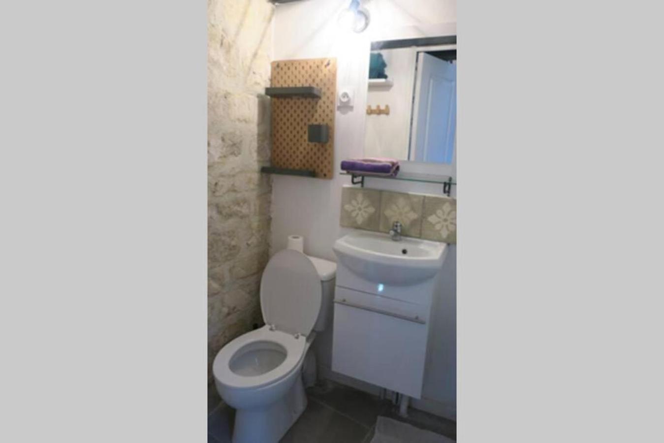 Marais Menilmontant Apartment Paris