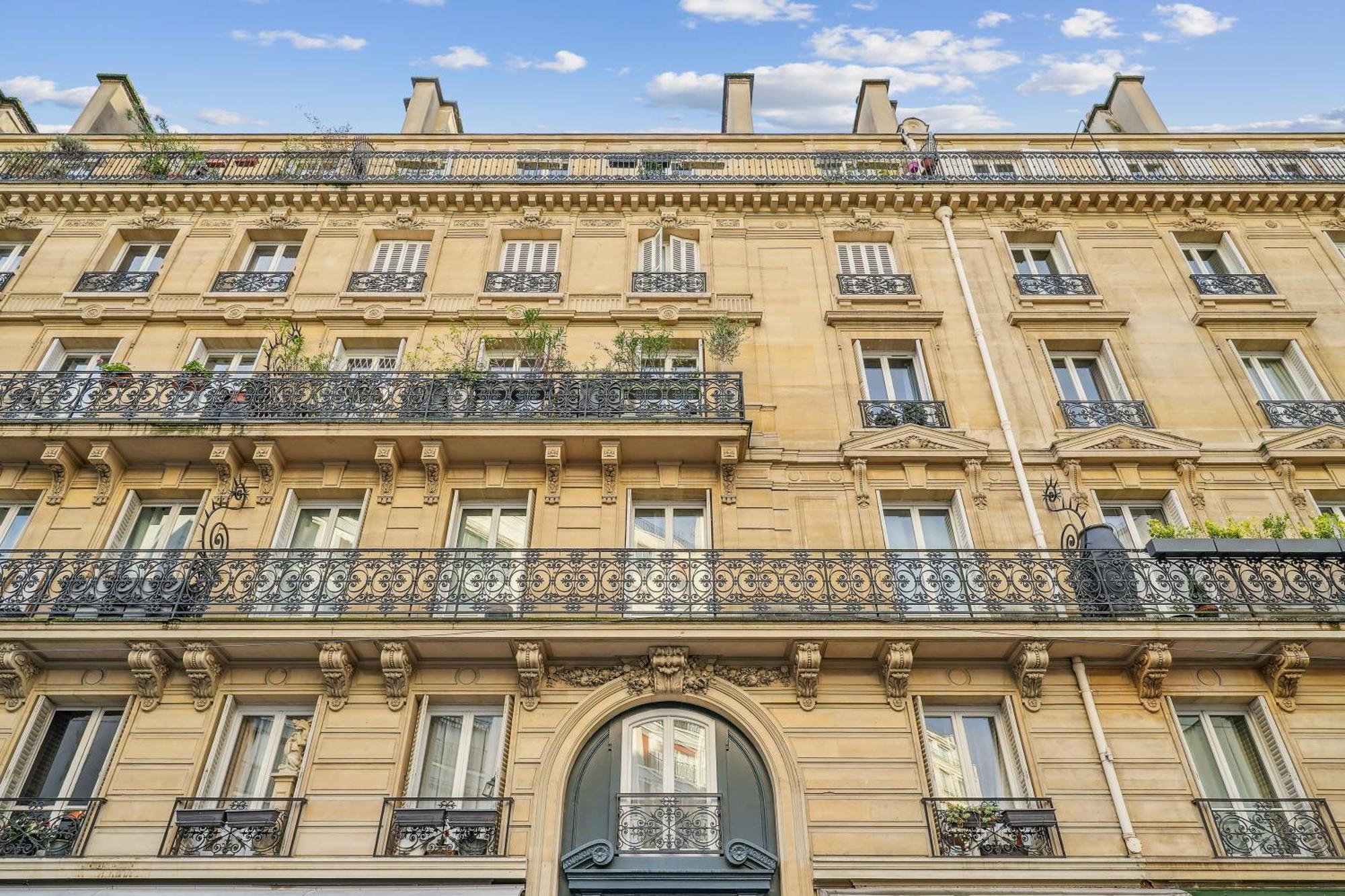 Luxury La Tour