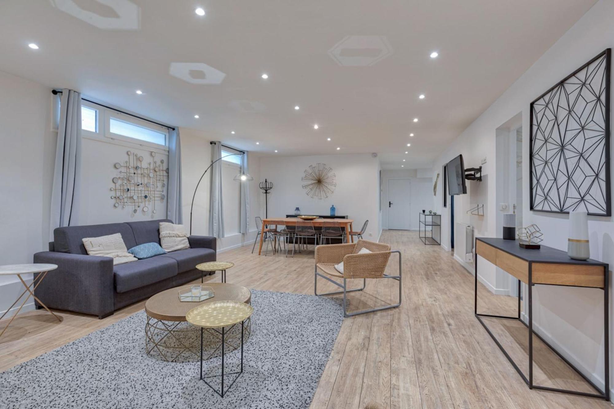 - Buttes Chaumont Botzaris Appartement Paris