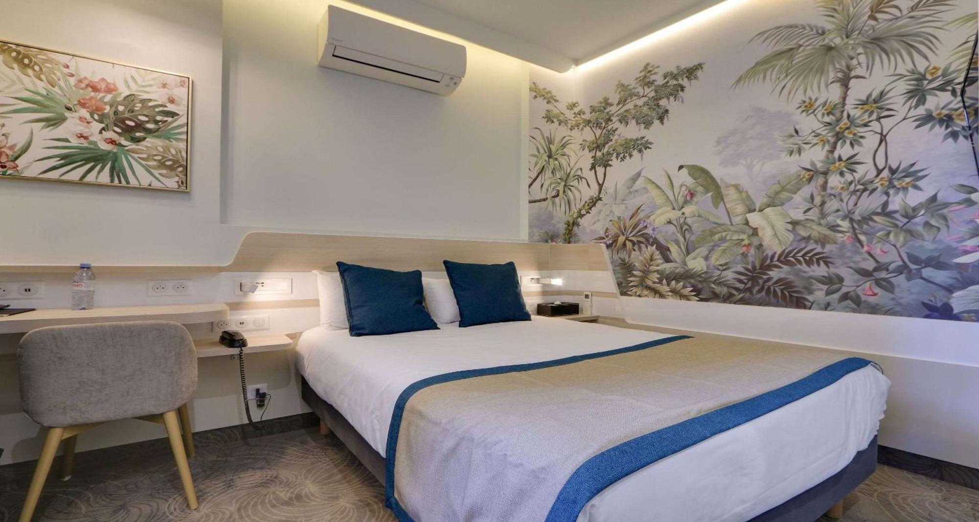 Apolonia Montmartre; Sure Collection By Western Hotel 3*