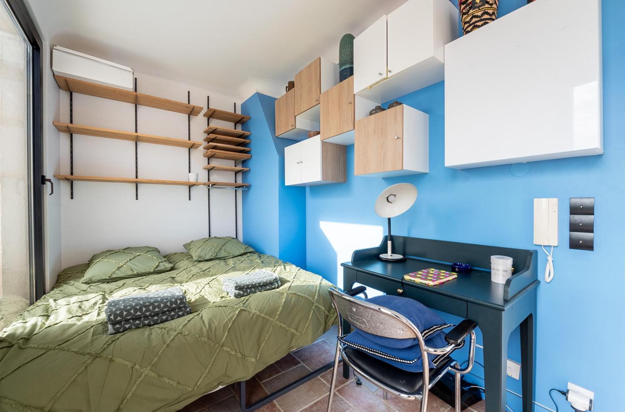 2 Apartment *