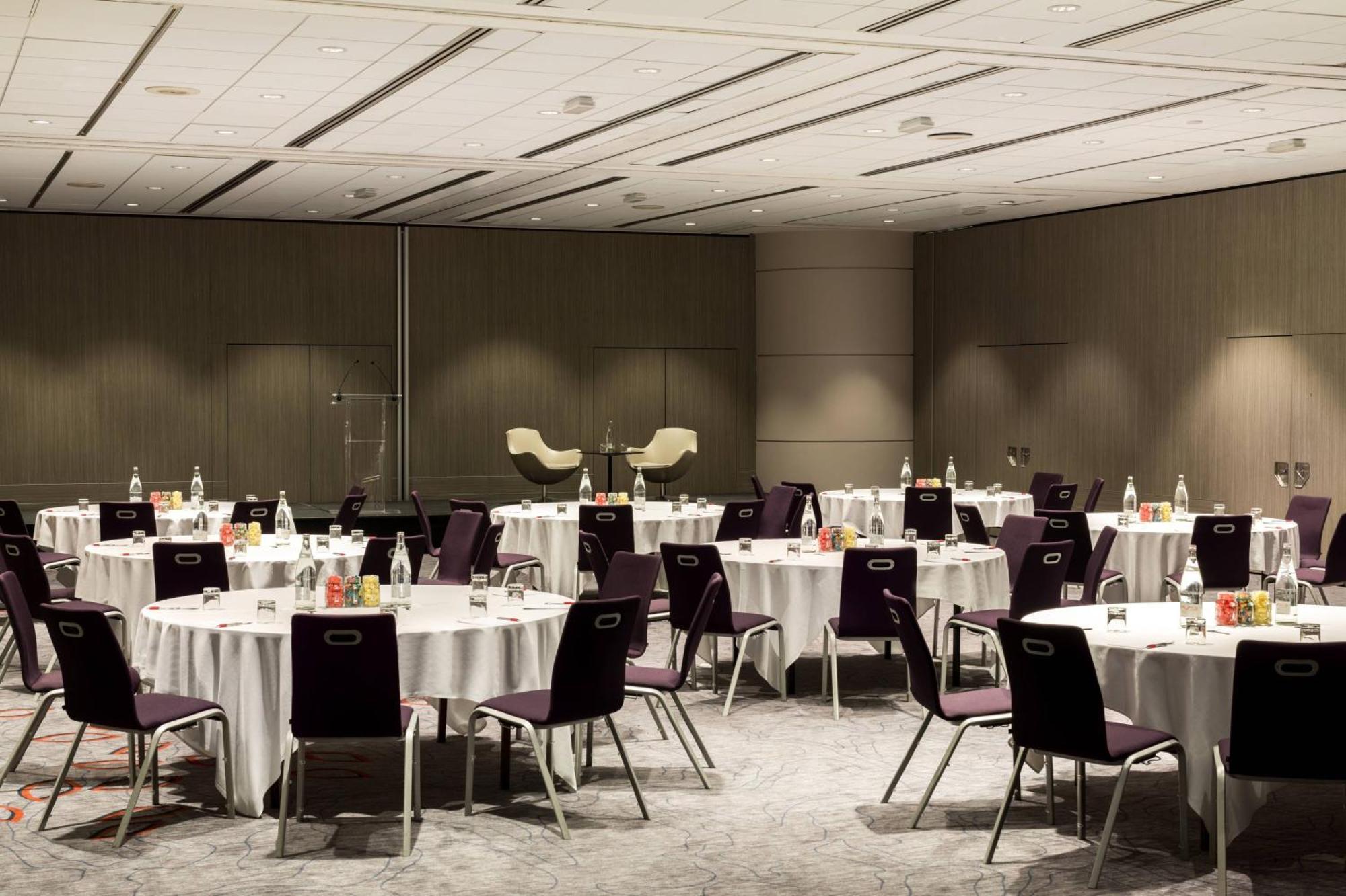 Hotel Marriott Rive Gauche & Conference Center