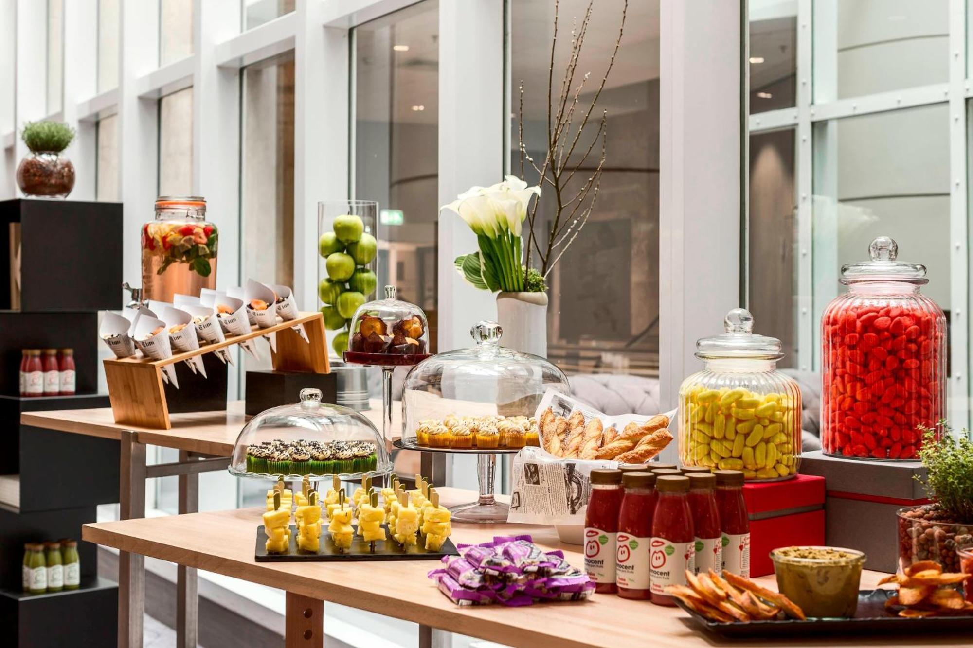 Marriott Rive Gauche & Conference Center Hotel