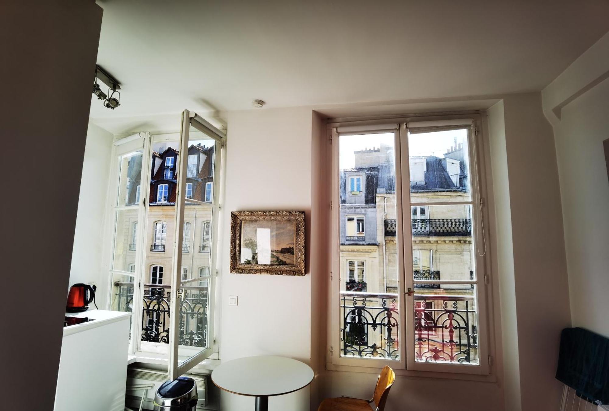 Innocents Apt Apartment