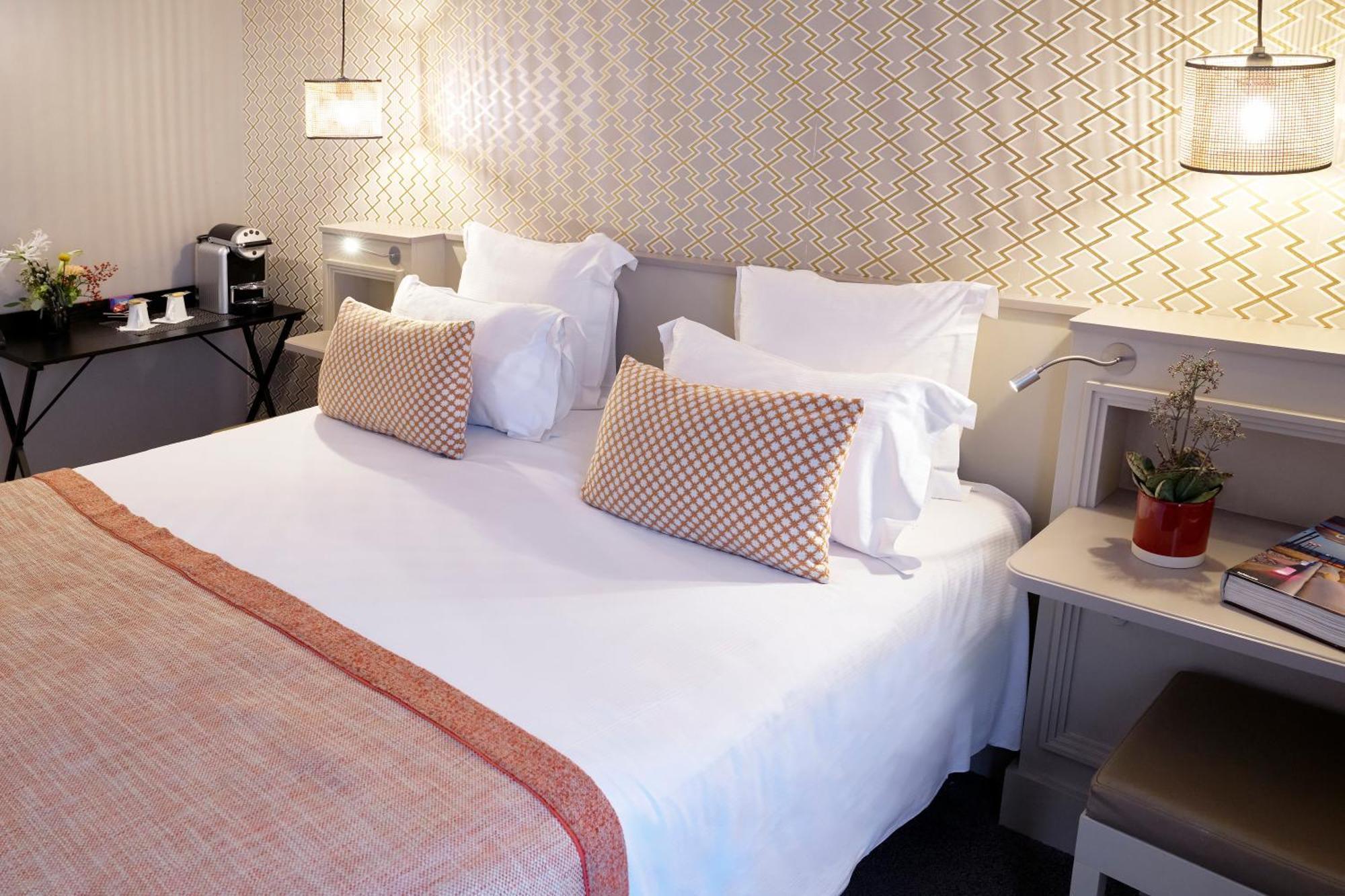 Hotel Vic Eiffel Paris