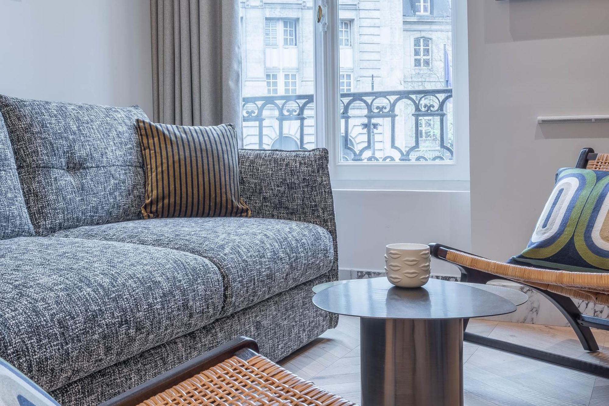Apartment Yuna Saint-germain-des-pres - Serviced