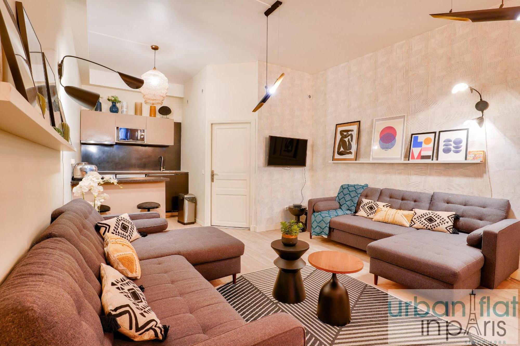 33 - Flat Av Des Champs-elysees Apartment *
