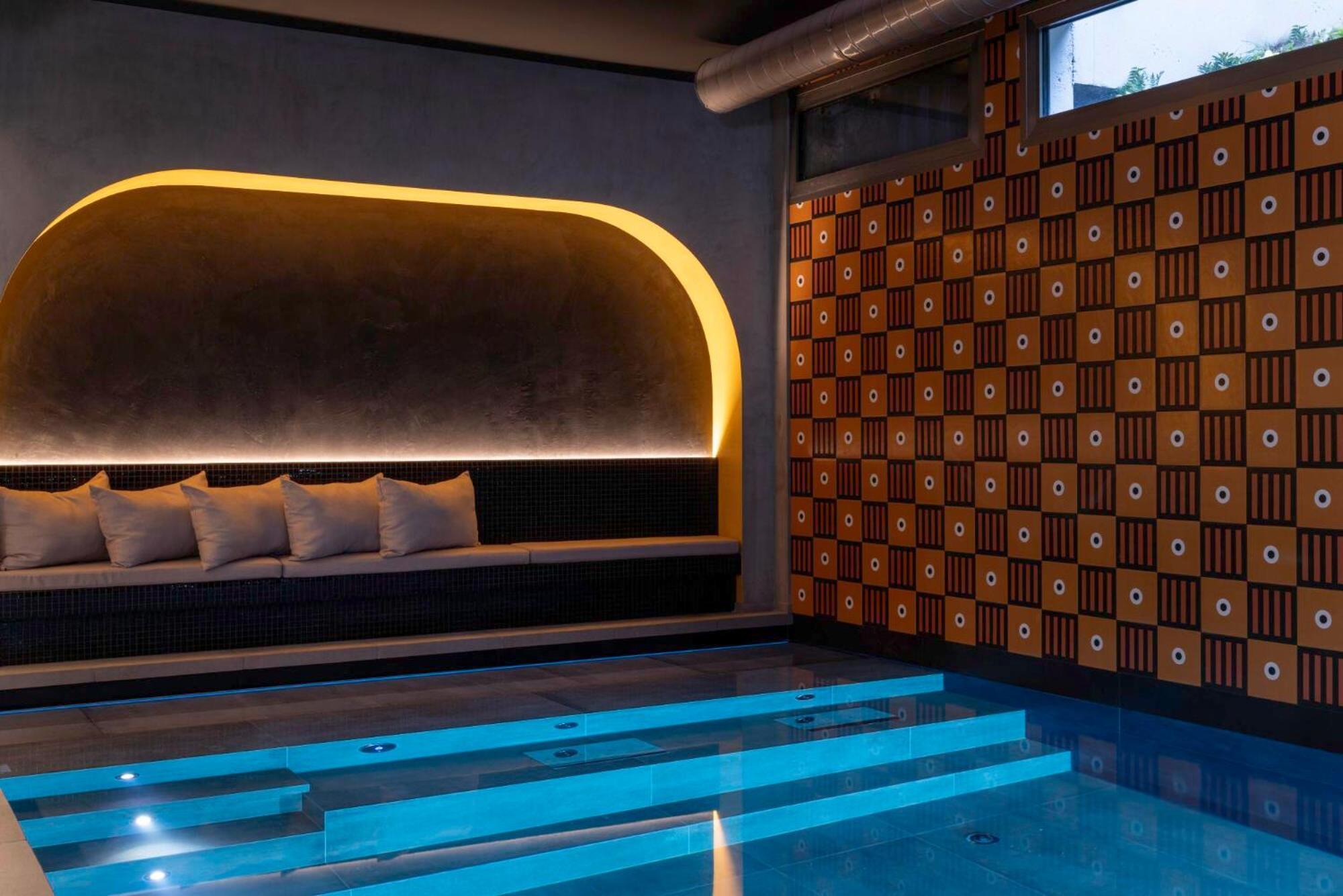 Pilgrim Hotel Paris