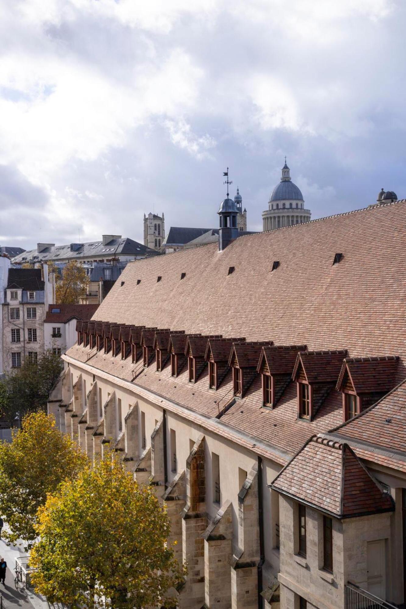 Pilgrim 4* Paris