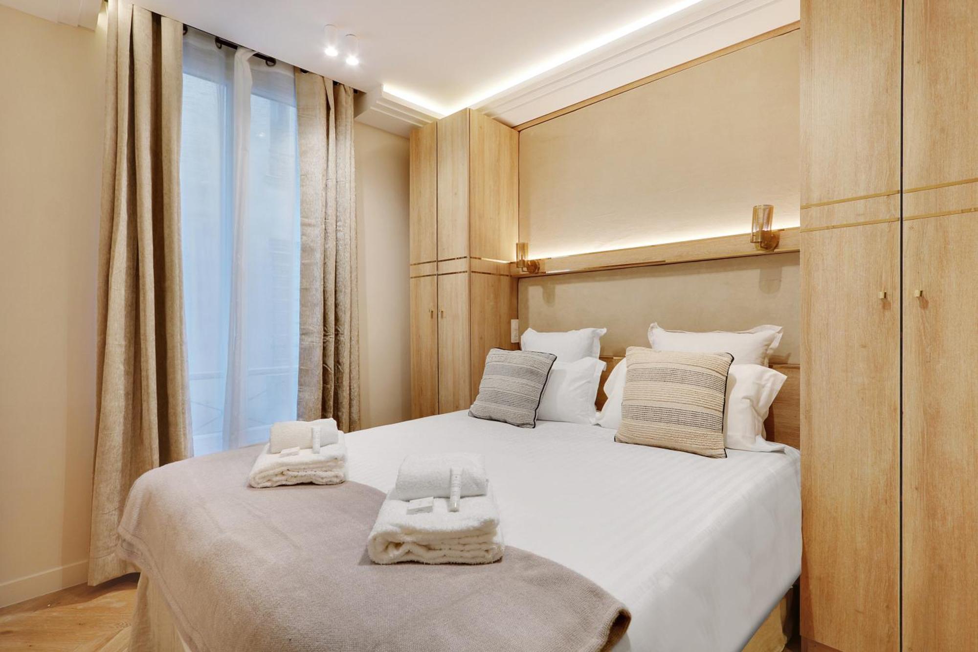 Off Majesti Upper Marais Apartment- Rue Du Faubourg Saint-martin Paris