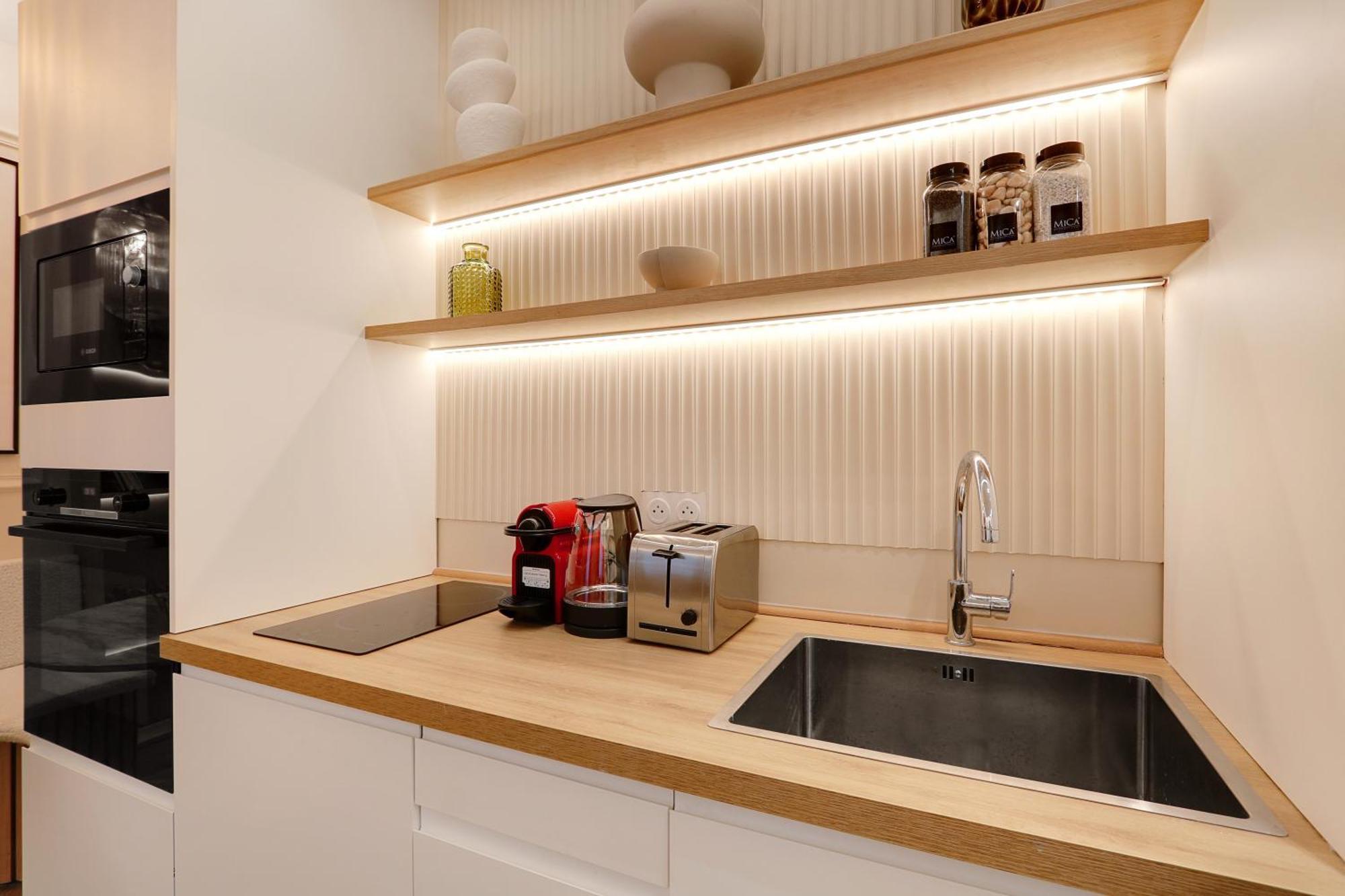 Off Majesti Upper Marais Apartment- Rue Du Faubourg Saint-martin * Paris
