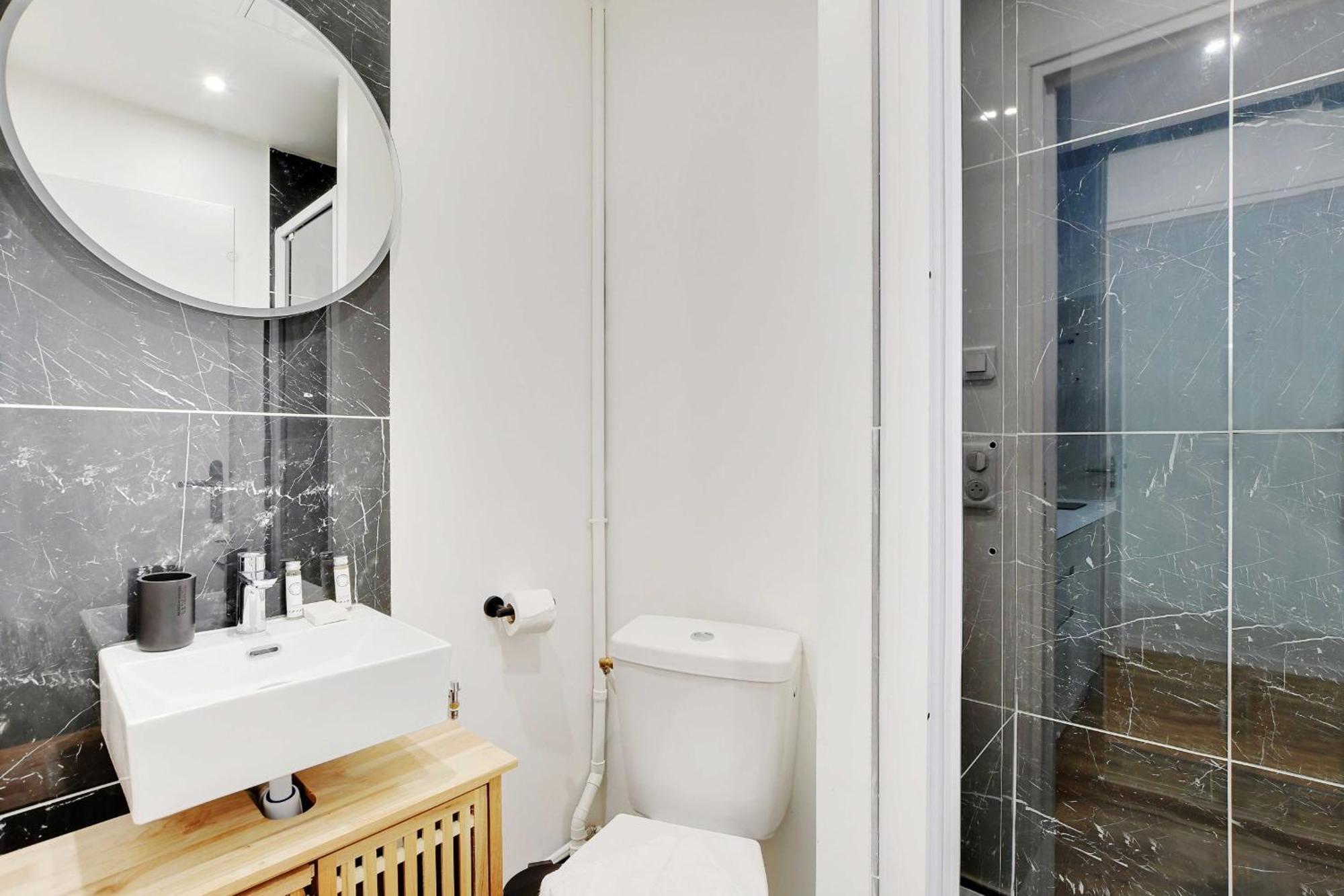 Des Poissonniers Apartment Paris