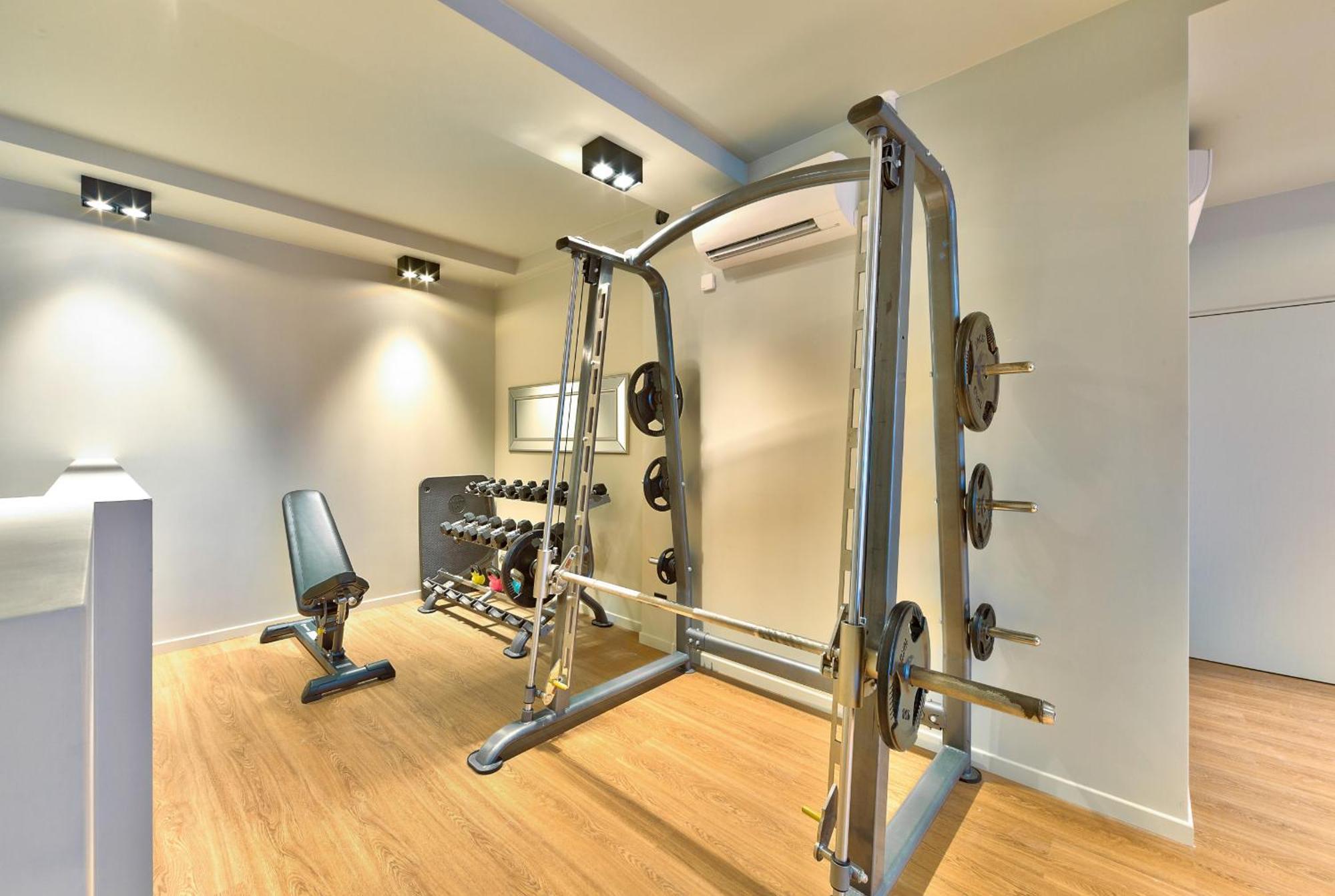Urban Flat 42 - Luxury Flat Apartment *