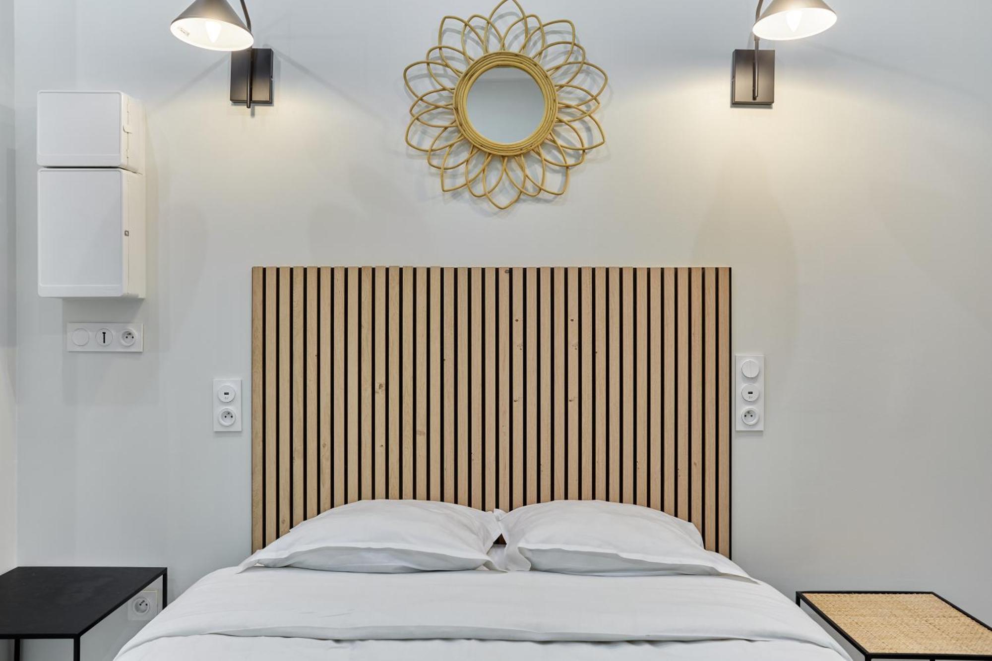 Rent A - Charon Apartment