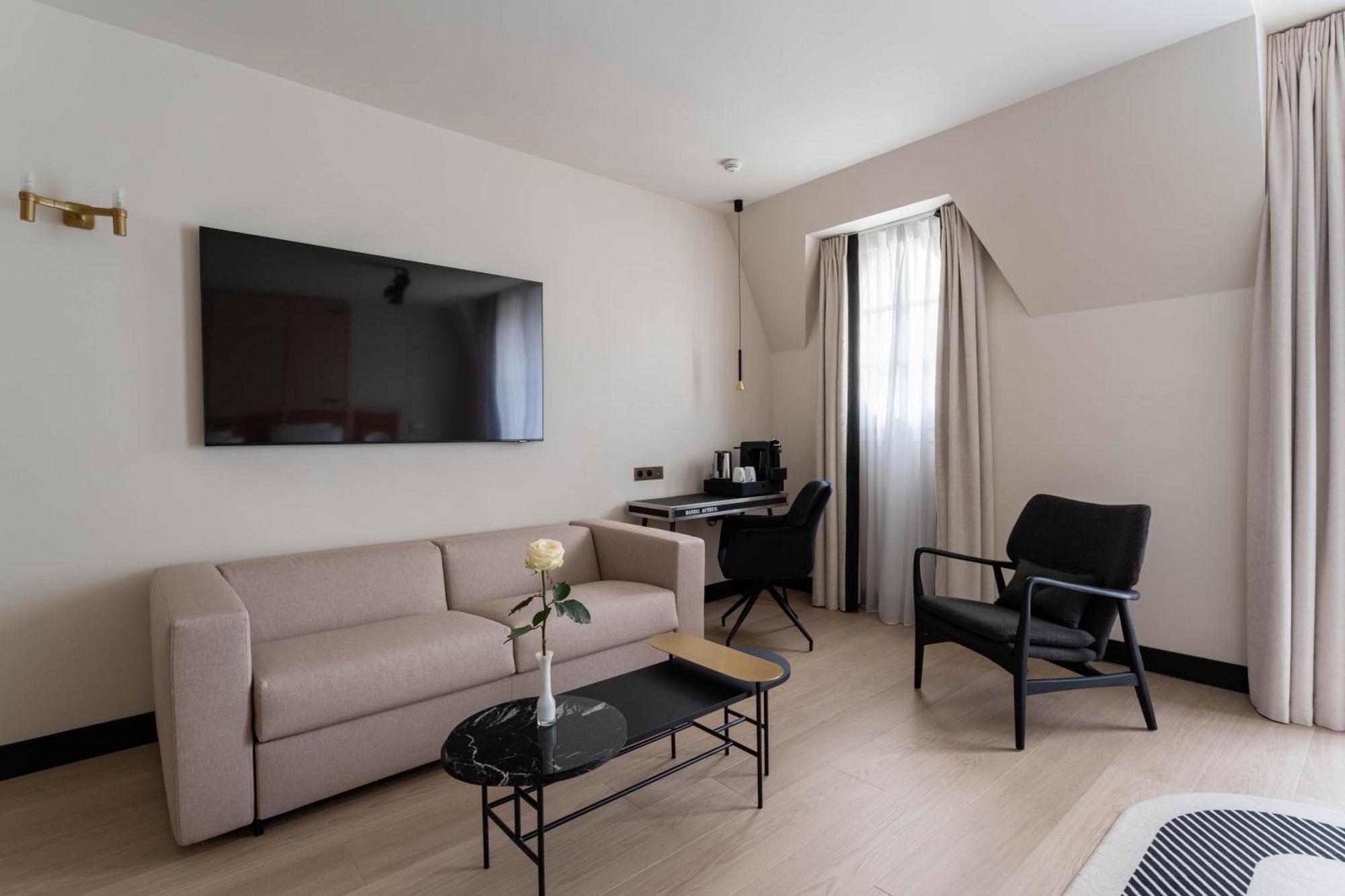 Astra Opera - Astotel 4*