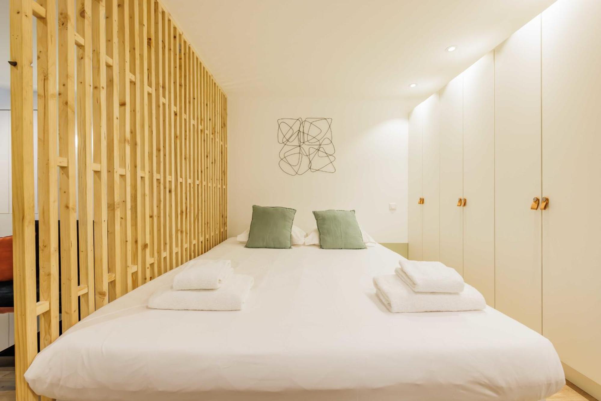 Charming Studio 4p Next To Republique Apartment