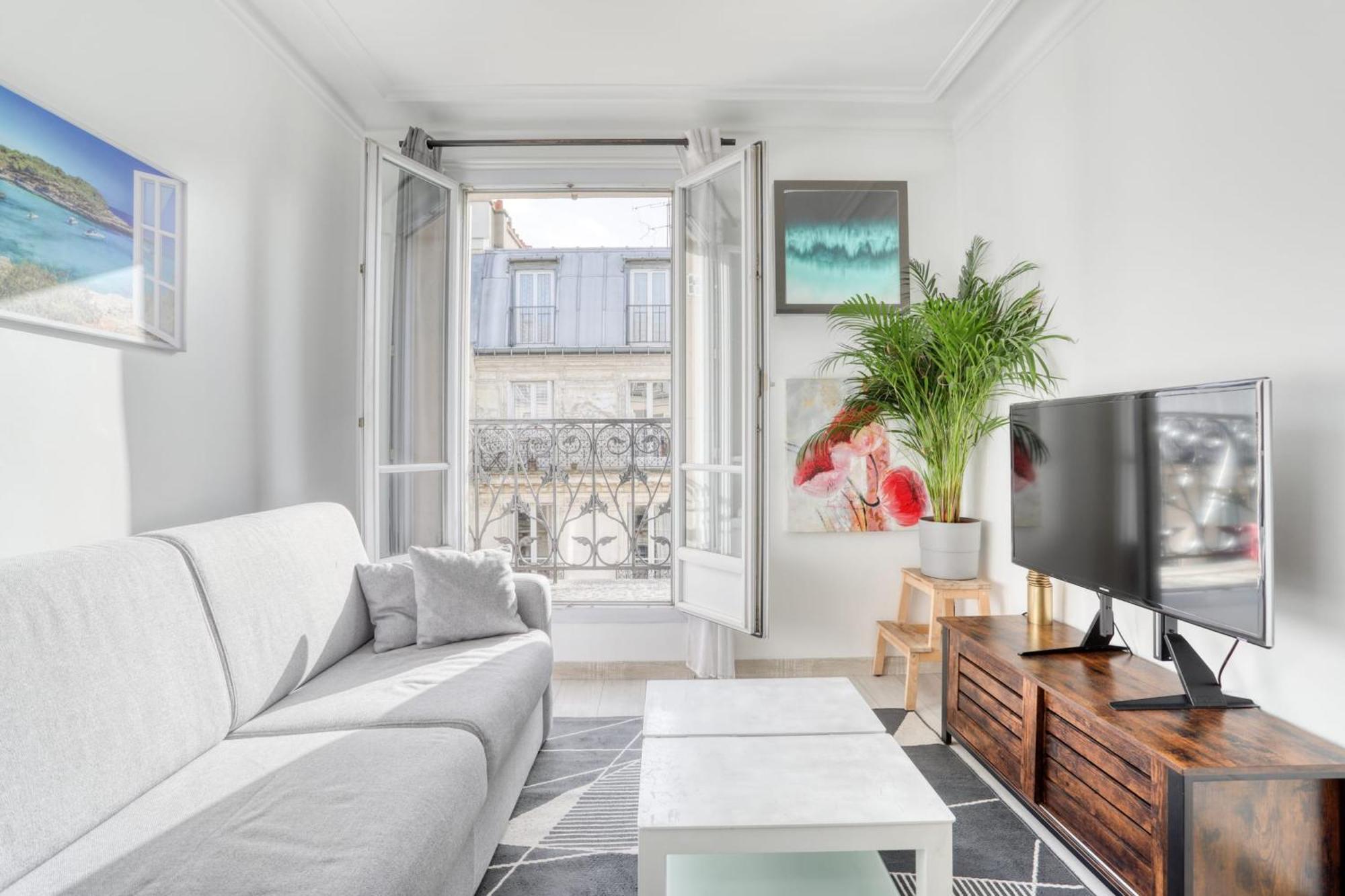 Appartement Grand Spacieux Renove Metro Wifi