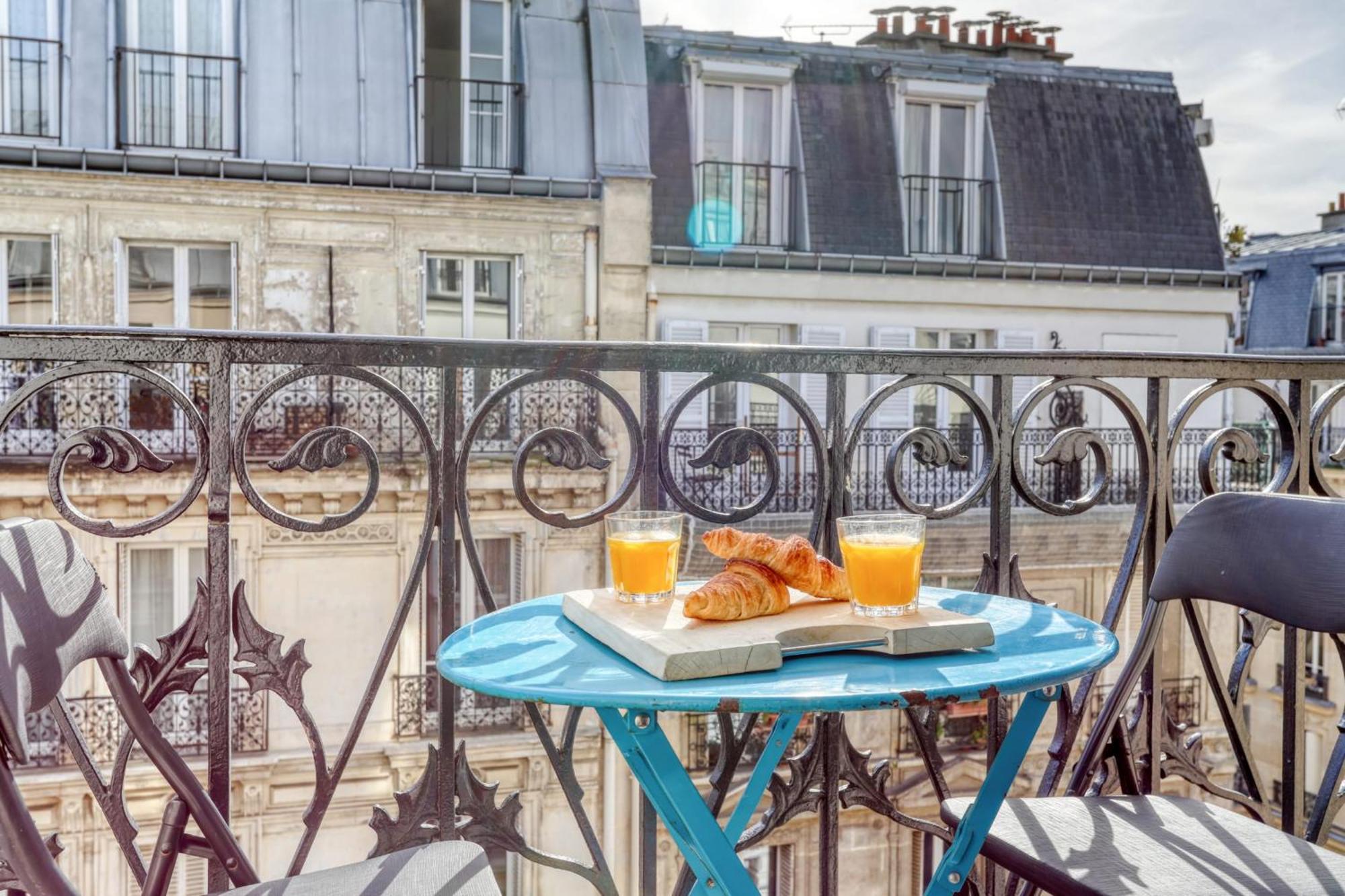 Grand Spacieux Renove Metro Wifi Appartement