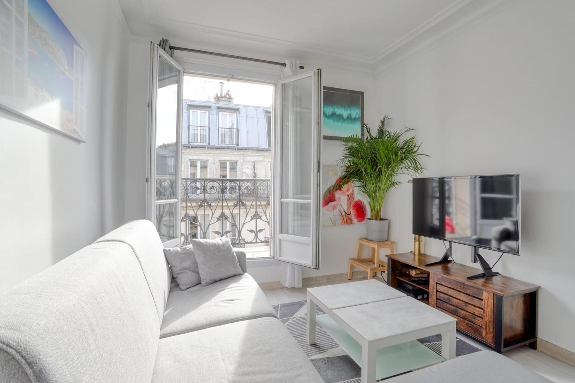 Appartement Grand Spacieux Renove Metro Wifi *