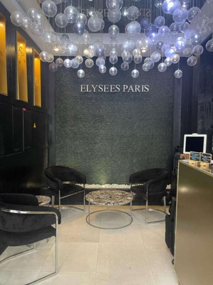 Elysees Hotel
