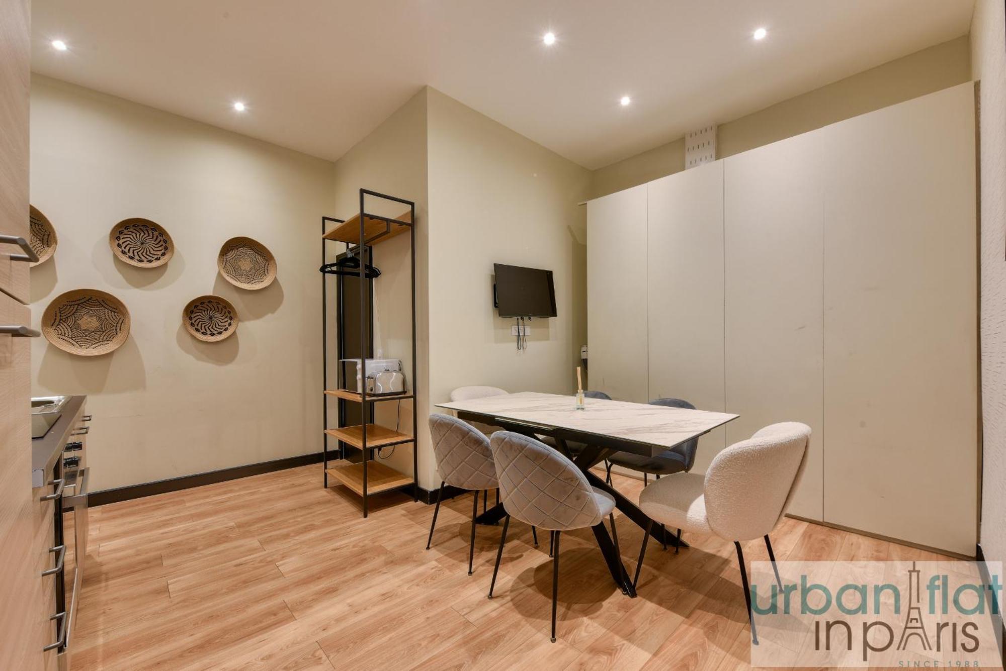 159 - Urban Beautiful Brand New Flat In