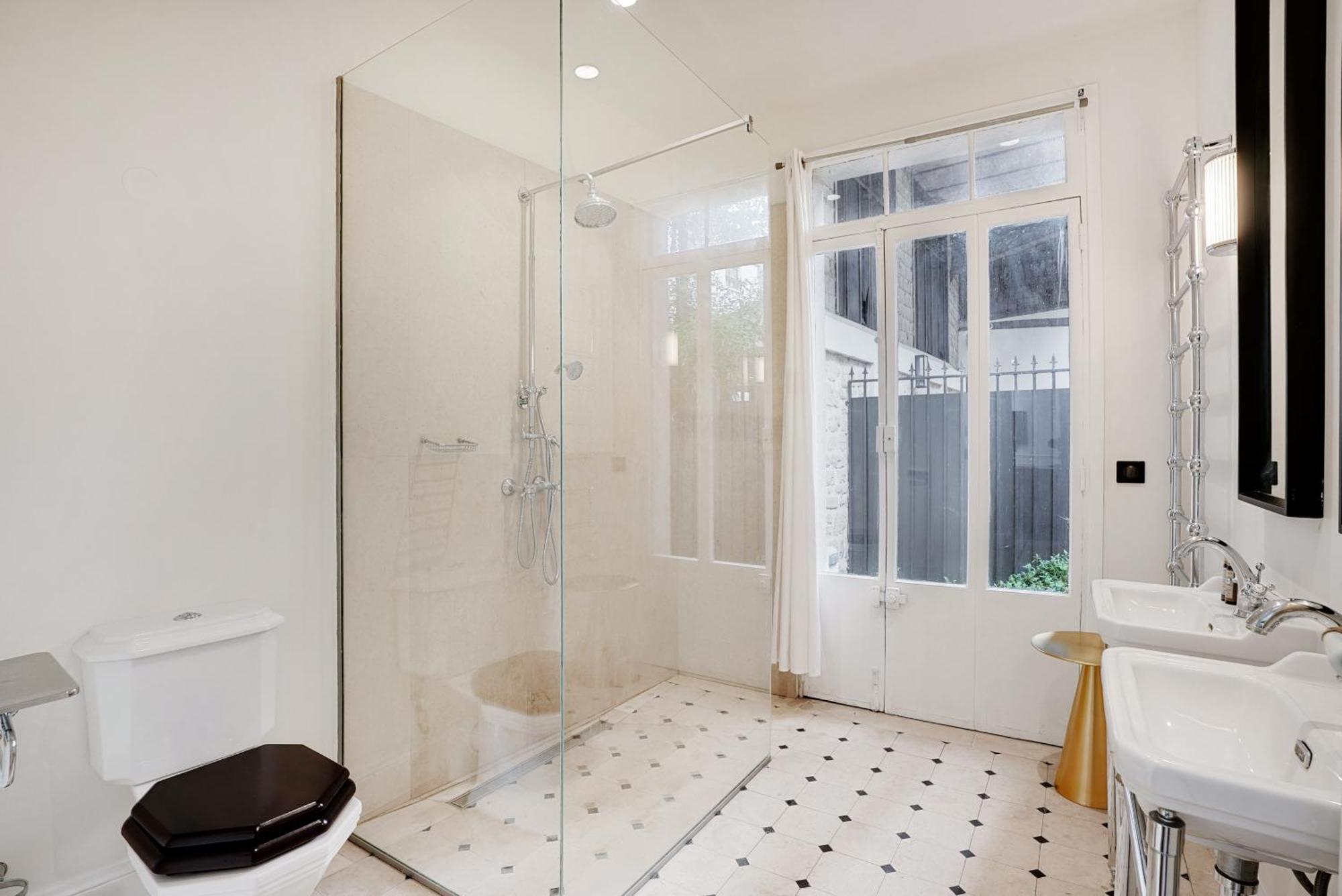 Exceptional - 3br-8p - Pantheon Apartment *