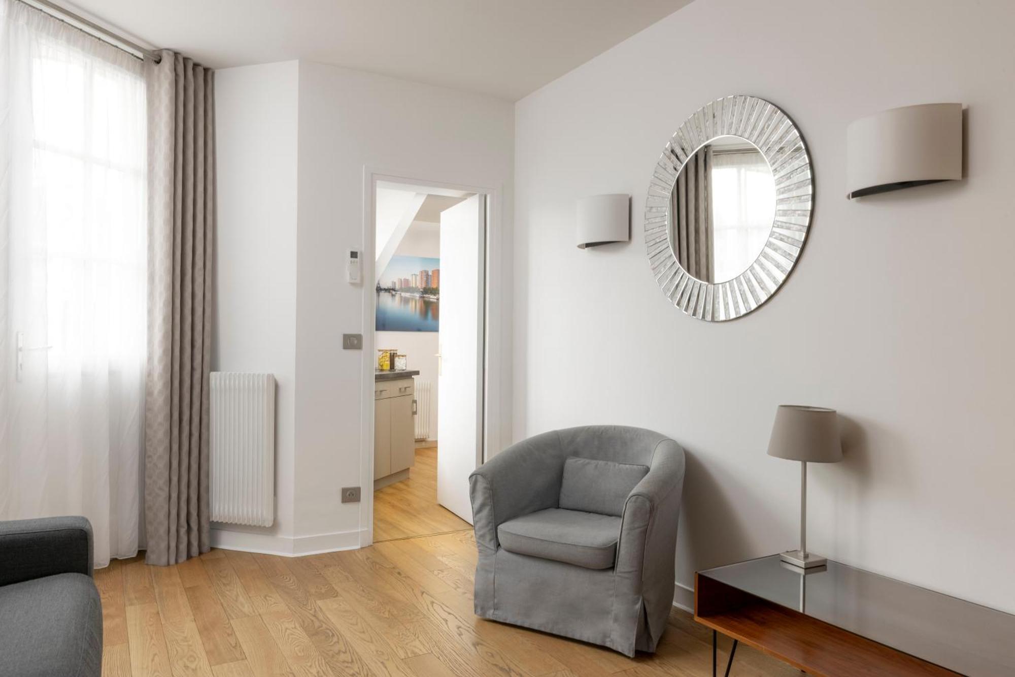 Aparthotel Charles Floquet