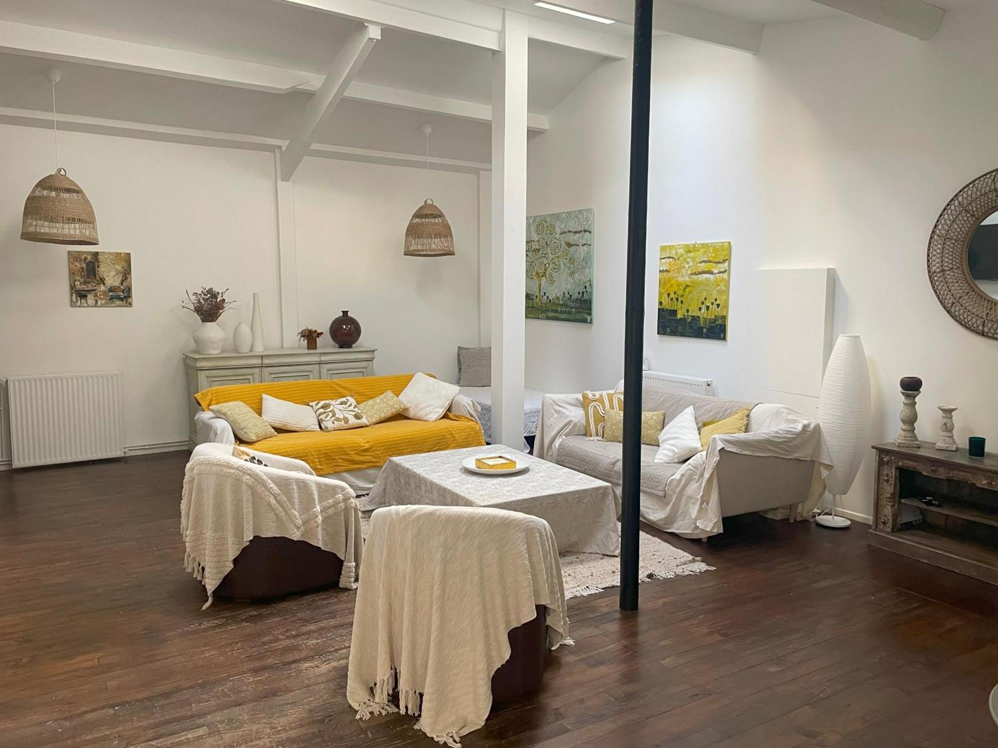 Villa Artist's - & Private Courtyard - 200m2 Paris