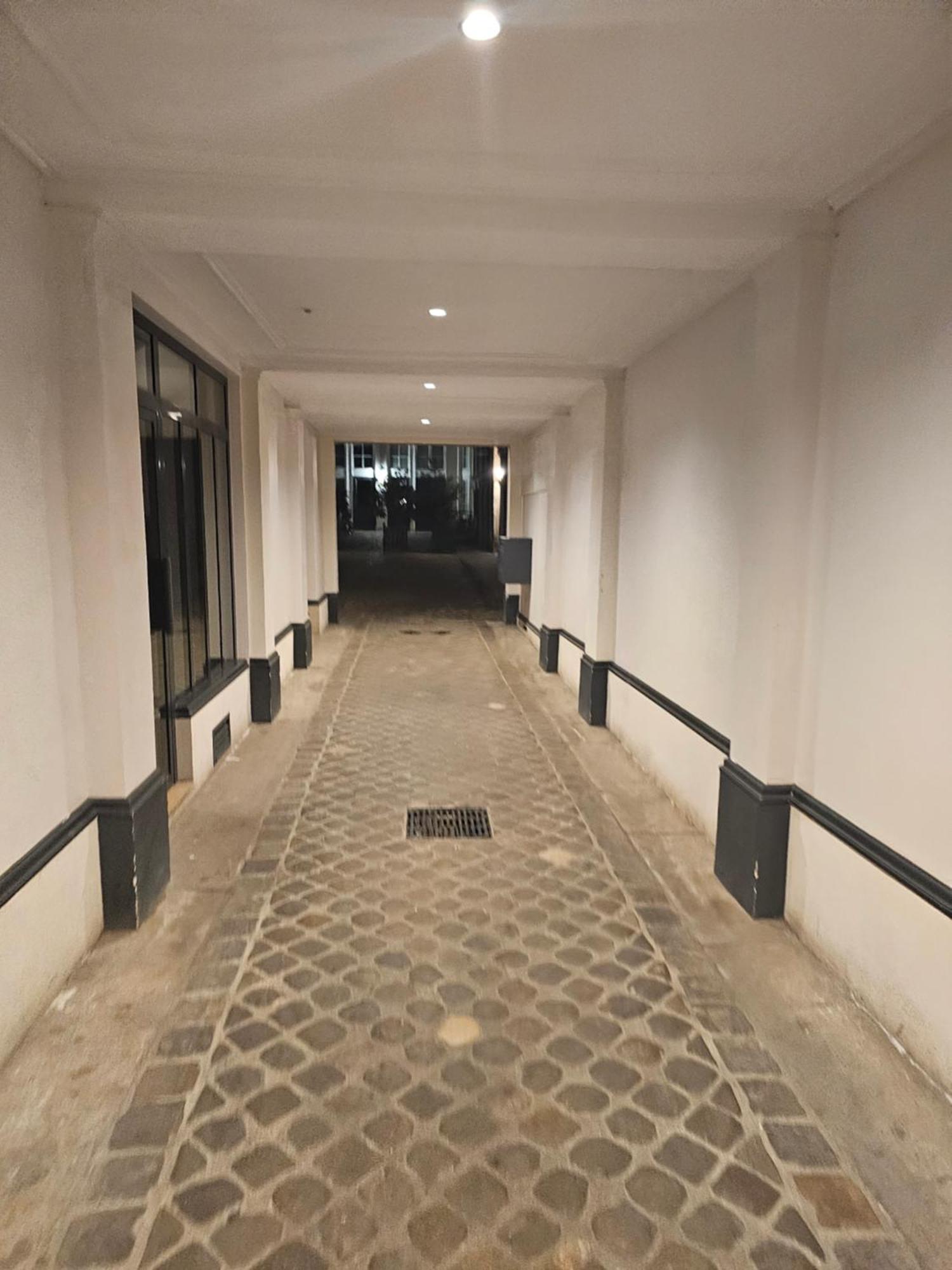 50 M2 * Paris