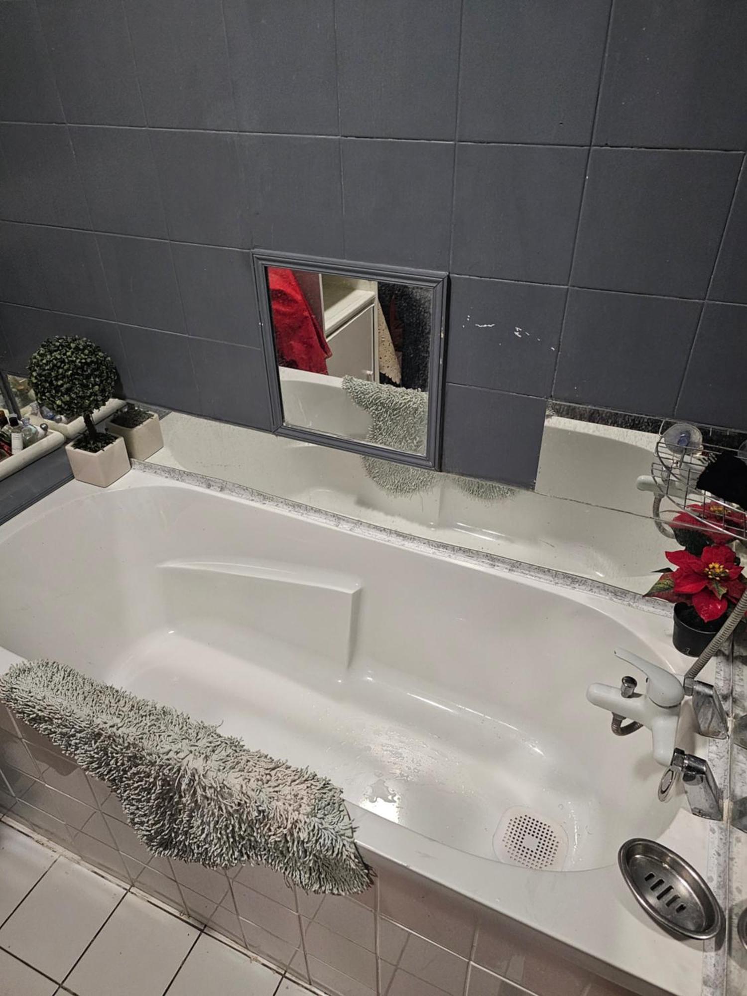 Apartment 50 M2 *