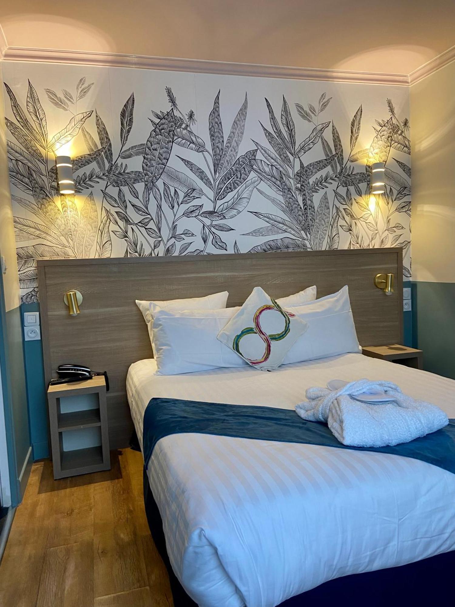 Hotel Amadeus 3*