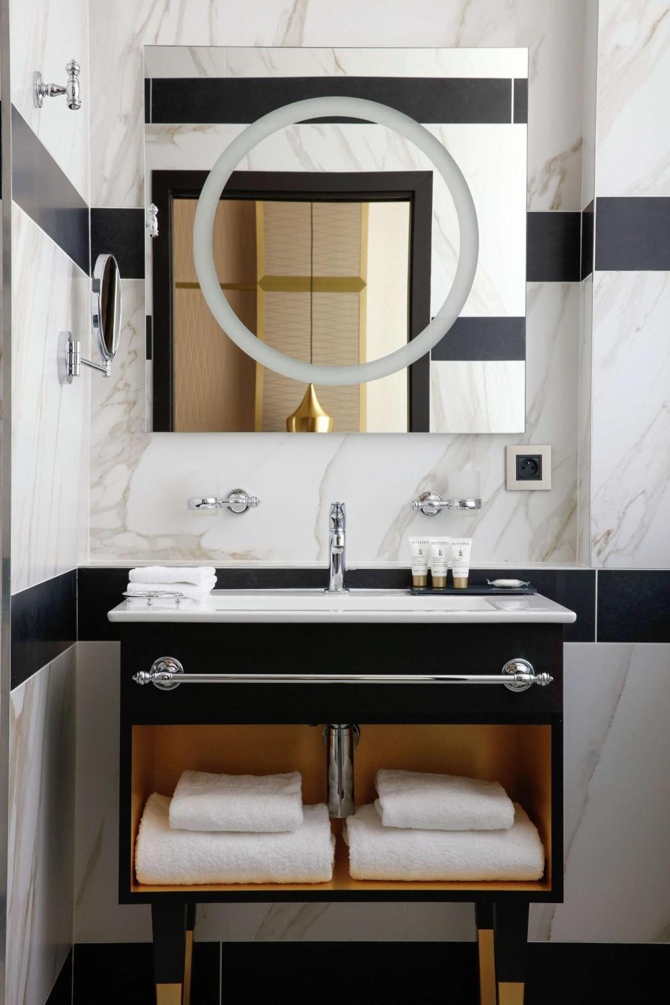 Niepce Paris, Curio Collection By Hilton