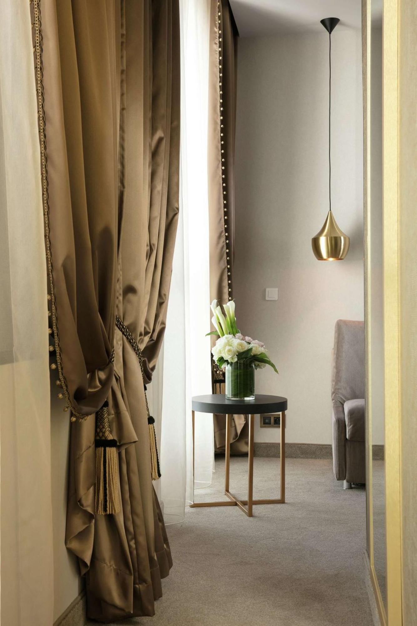 Niepce Paris, Curio Collection By Hilton 4*