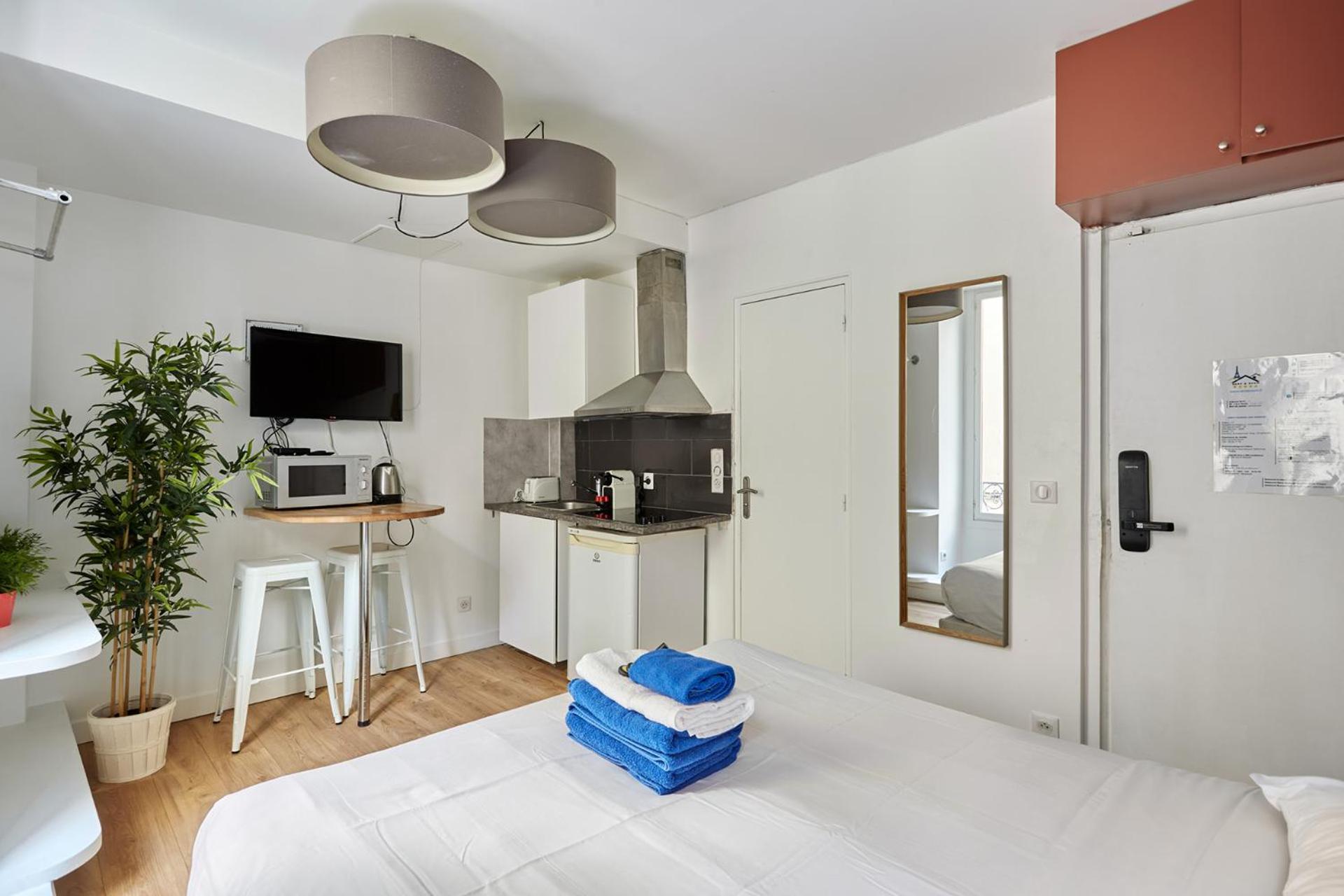 Apartment Rent A - Caire, Montorgueil *