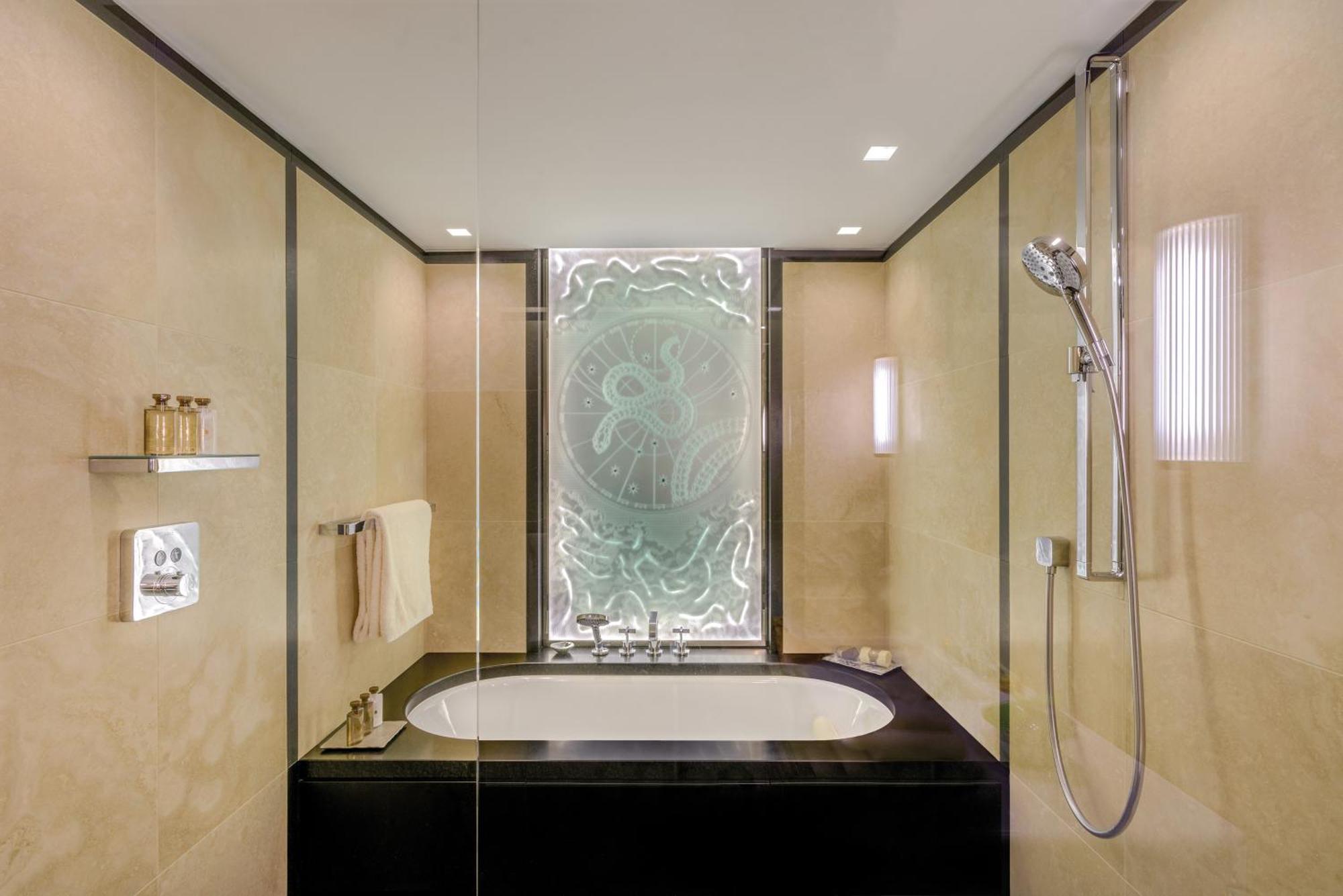 Bvlgari 5*