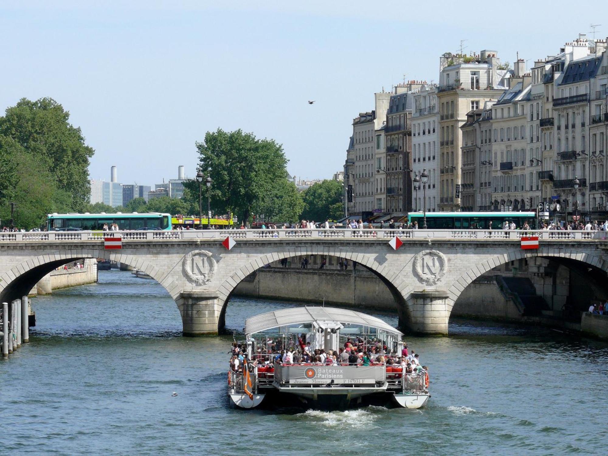 Latin Quarter - Notre Dame Appartement