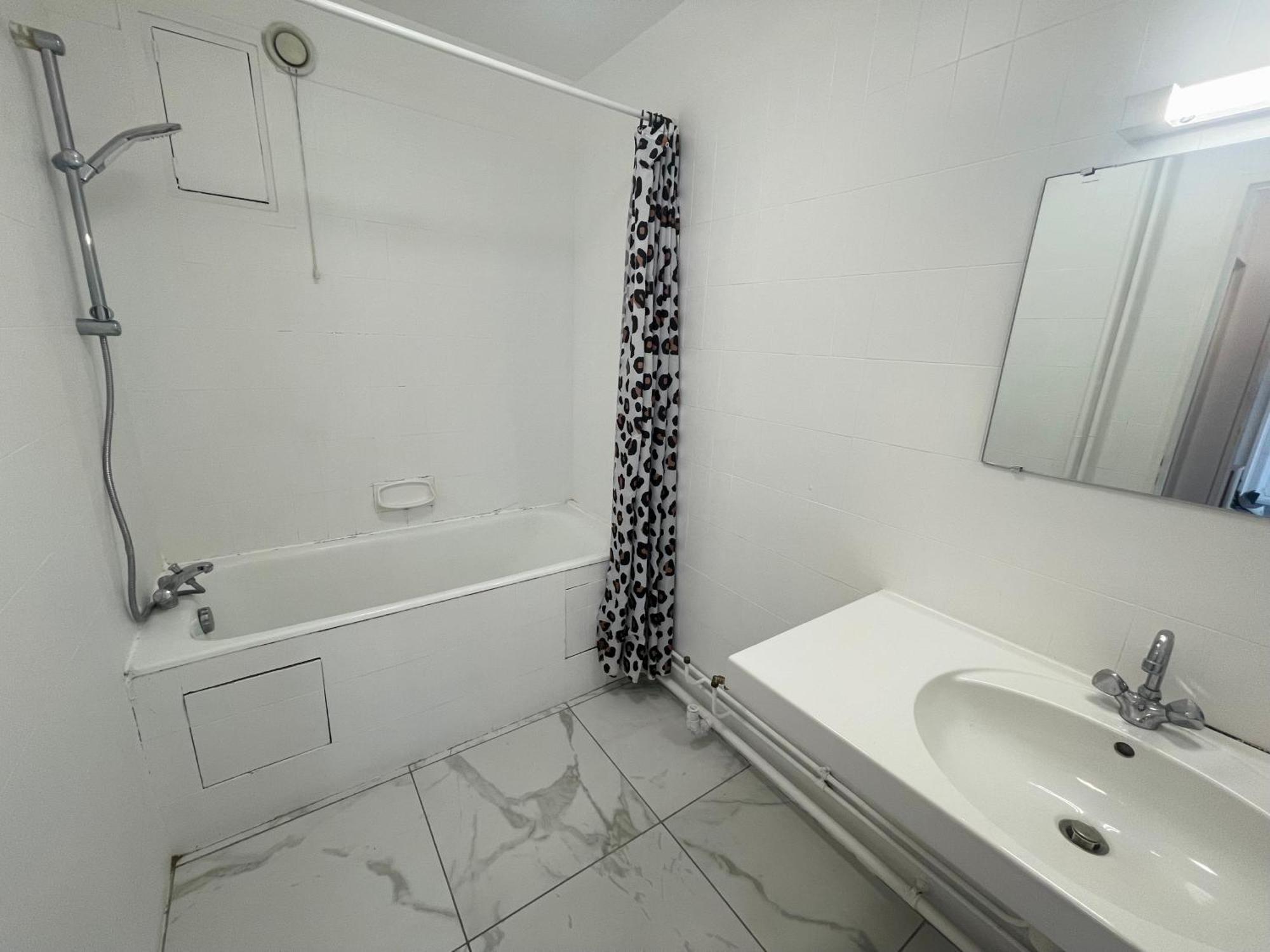 Montparnasse Alesia Paris