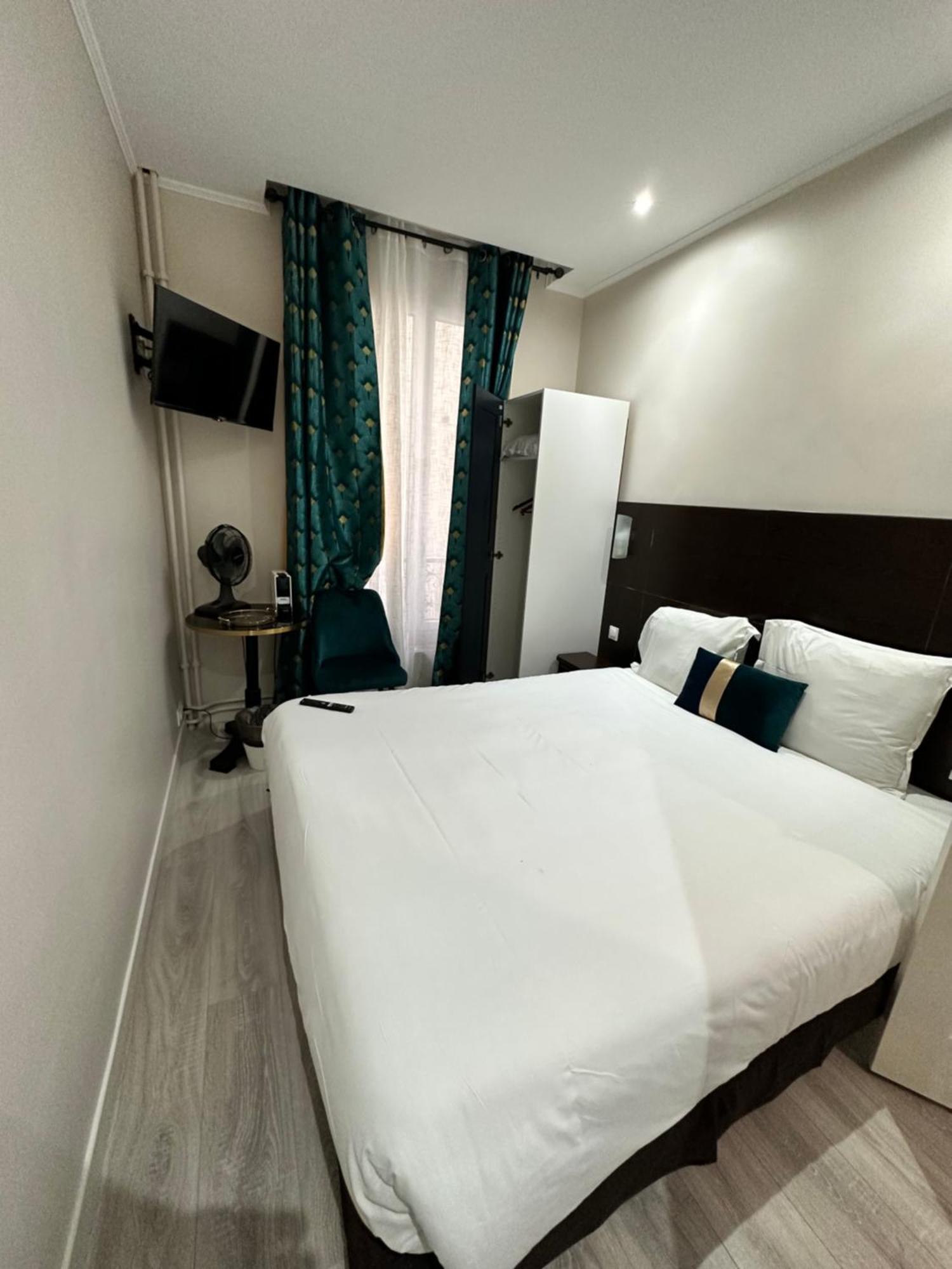 Riviera 3*
