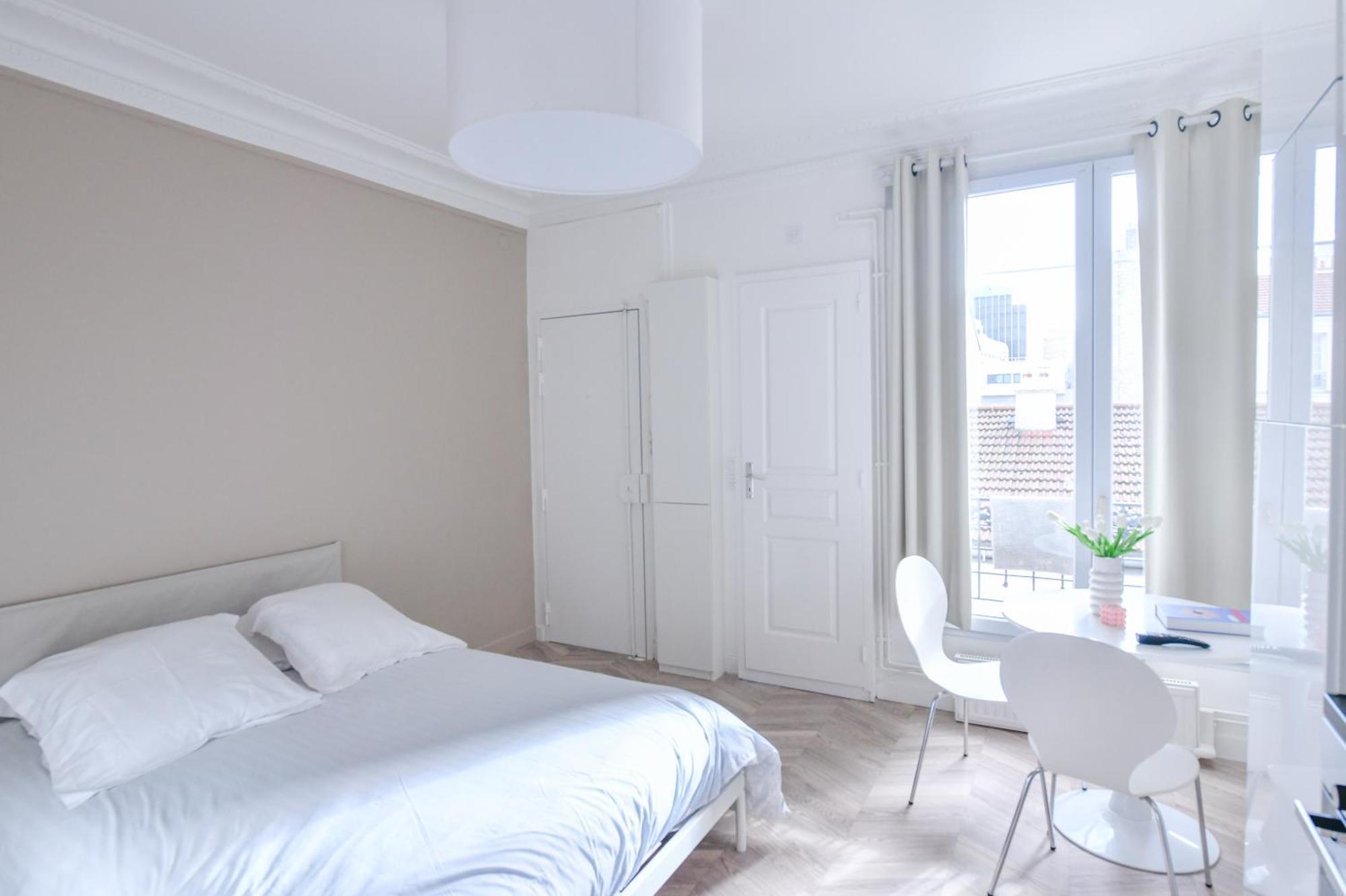 1 Piece 20 M2 Apartment *