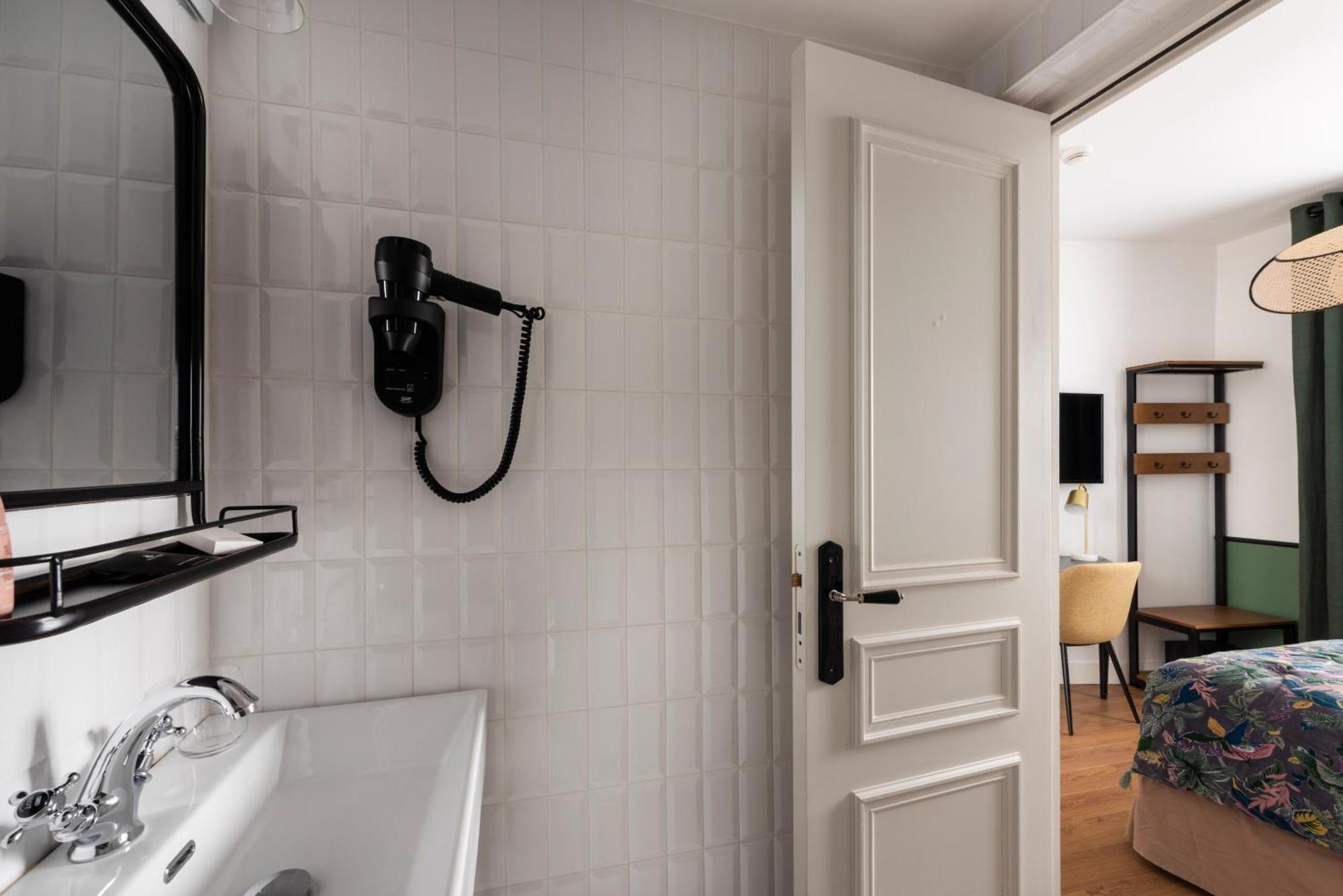 Hotel Avalon Cosy Gare Du Nord 4*