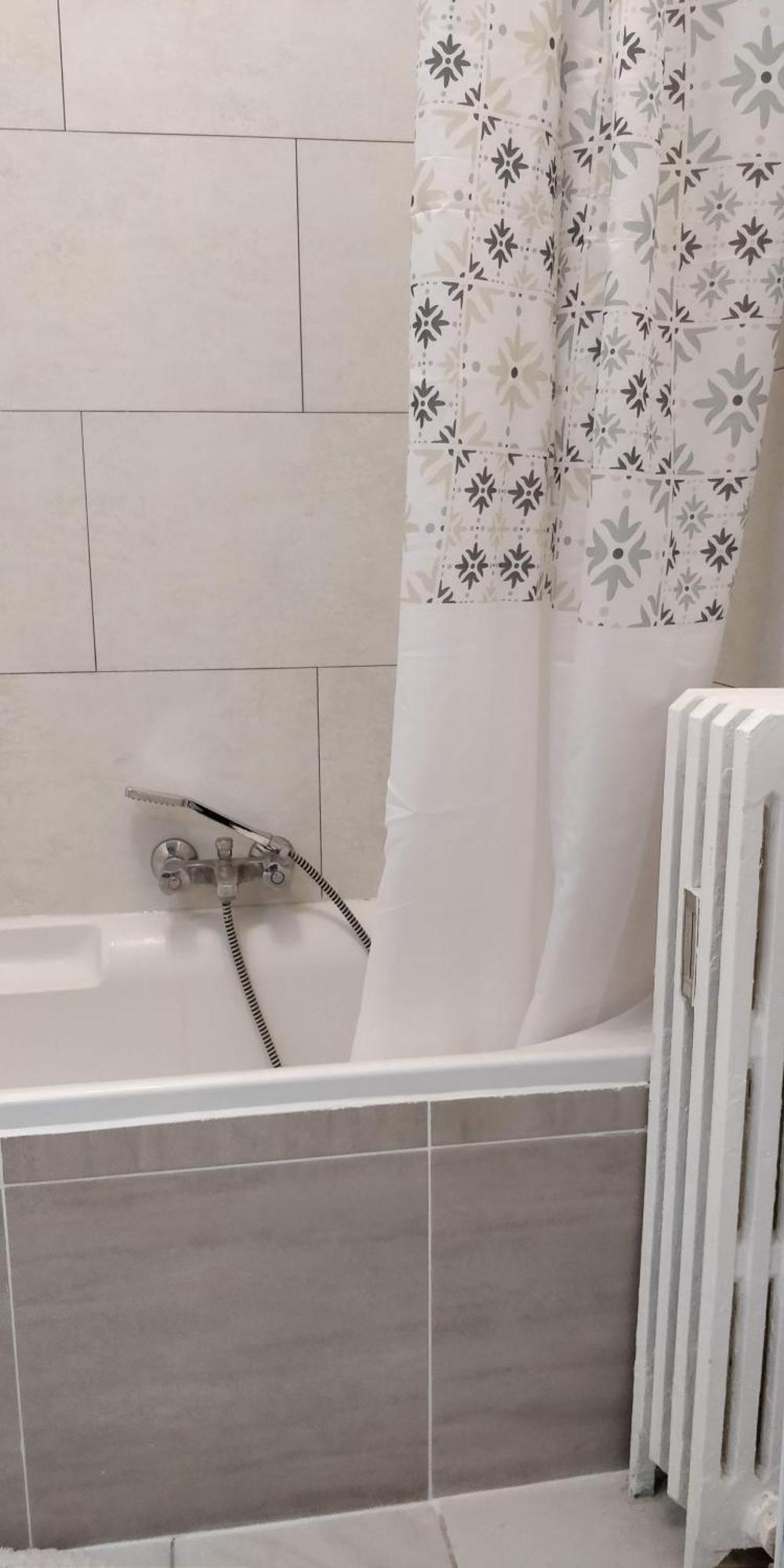 Apartment And Cozy 1b In The Heart Of Paris