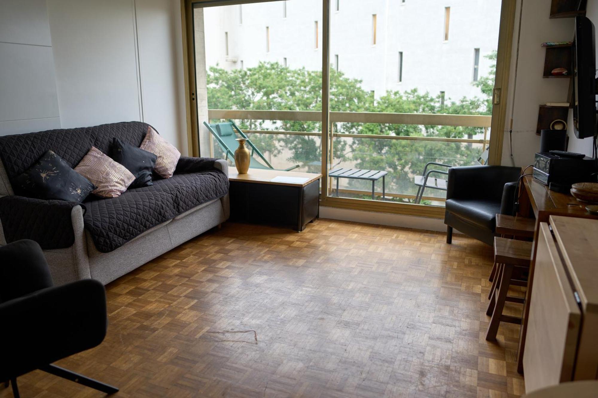 Entiry Apartment, Private In Apartment *