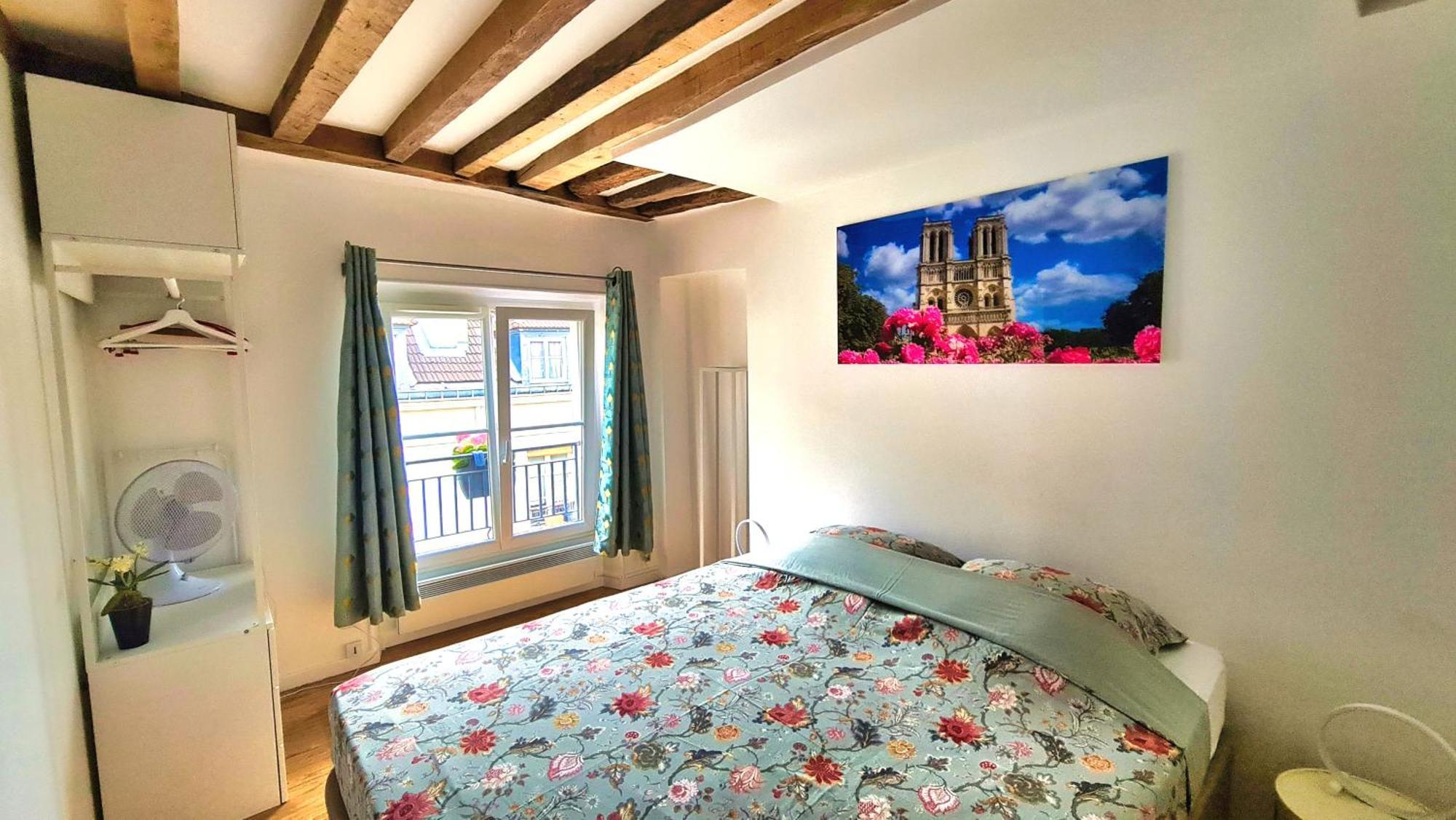 Apartment Casalionelparis : Your In The Heart Of Paris