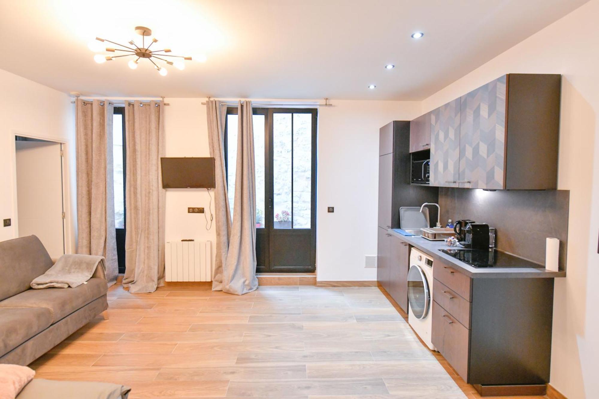Le Charme De Montmartre - Patio Prive-sacre-coeur - Parking Gratuit - Metro Anvers *