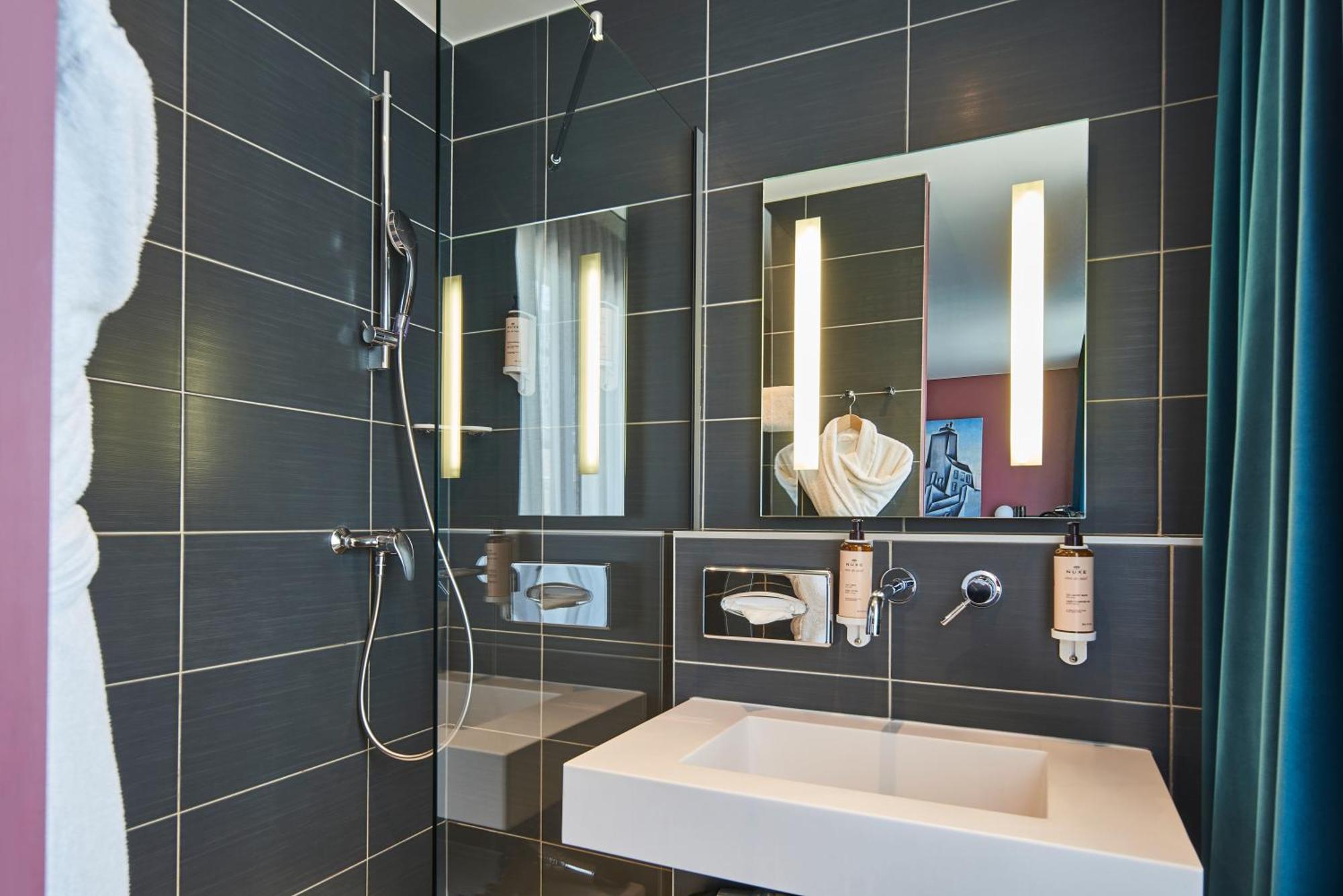 Mercure Tour Eiffel Pont Mirabeau 4* Paris