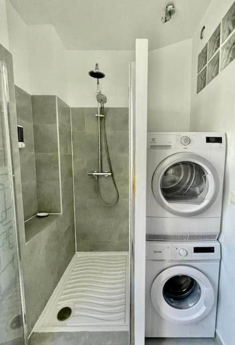 Appartement Gustave - Charming Eiffel Tower - Paris